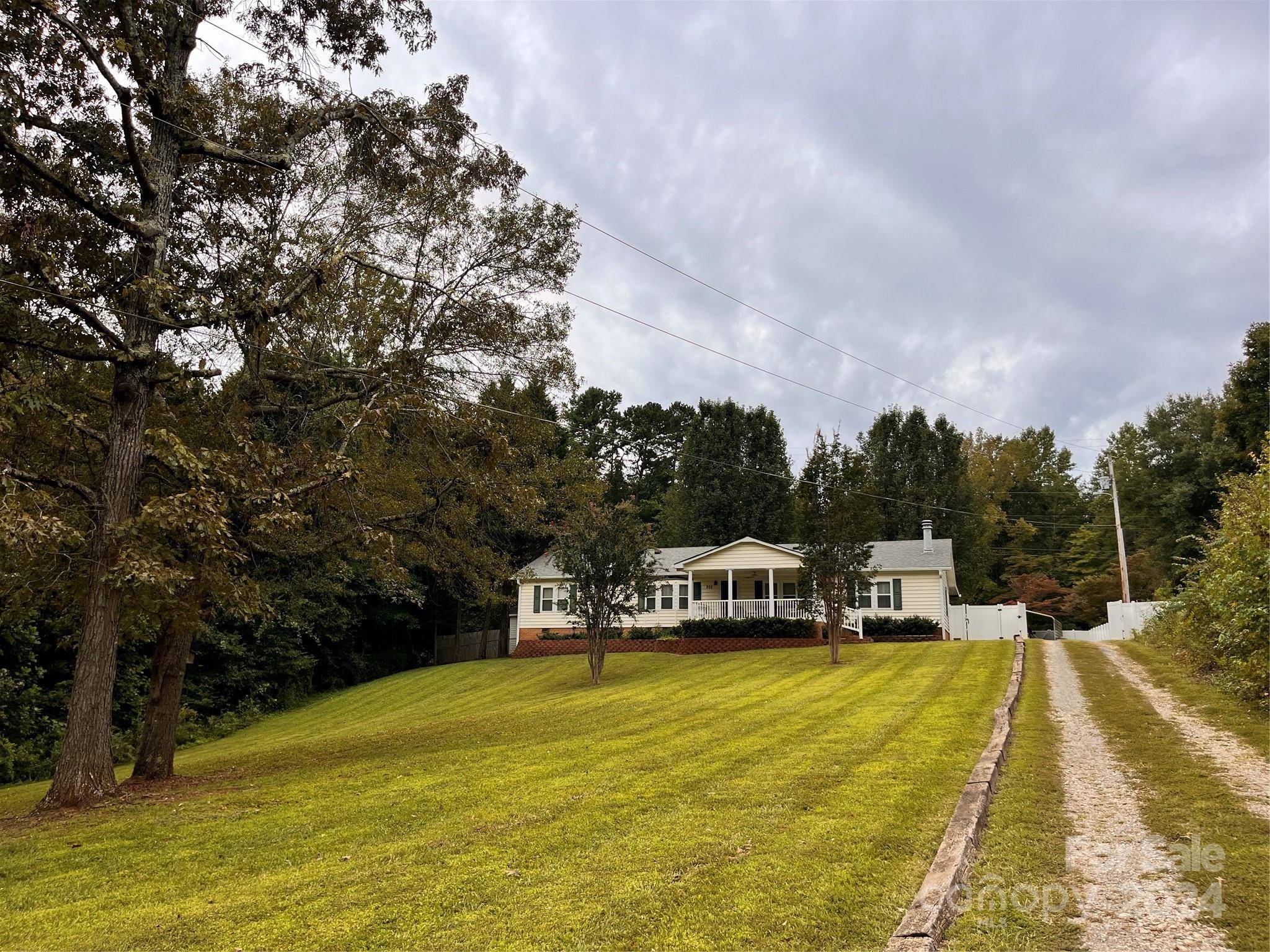 Stanley, NC 28164,225 Thornwood LN