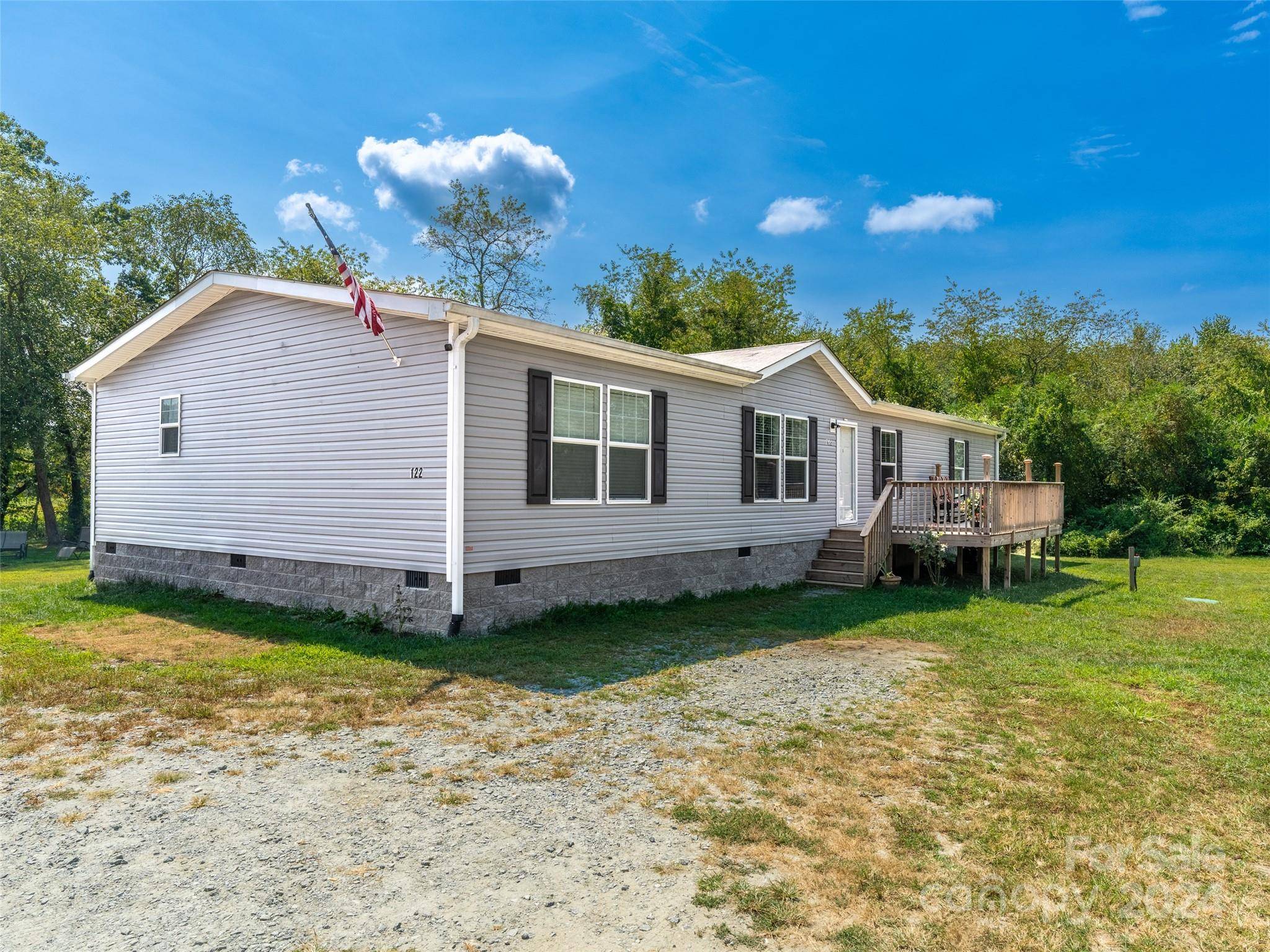 Hendersonville, NC 28792,122 Mossy Brook TRL