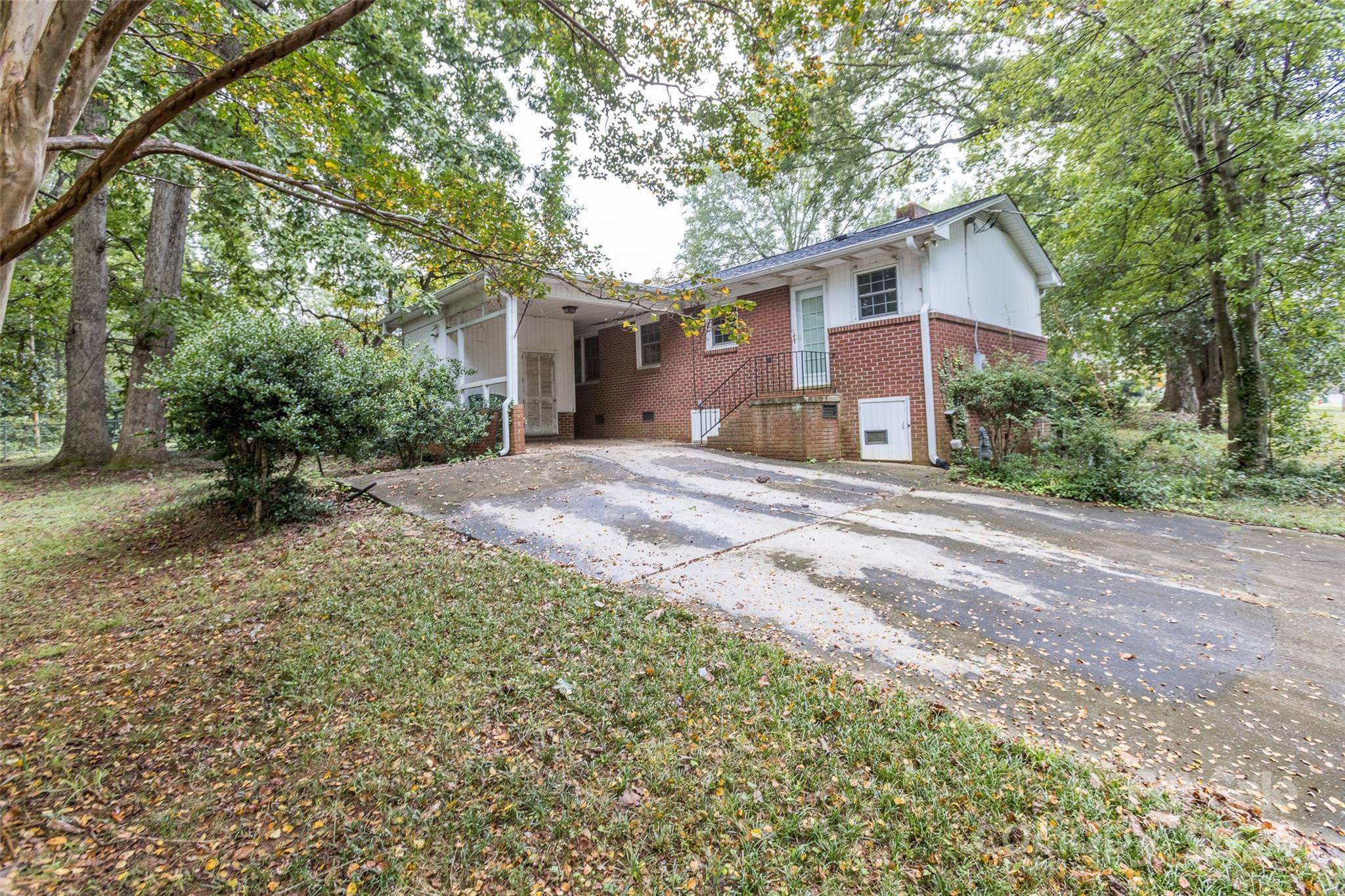 Gastonia, NC 28054,2600 Club DR
