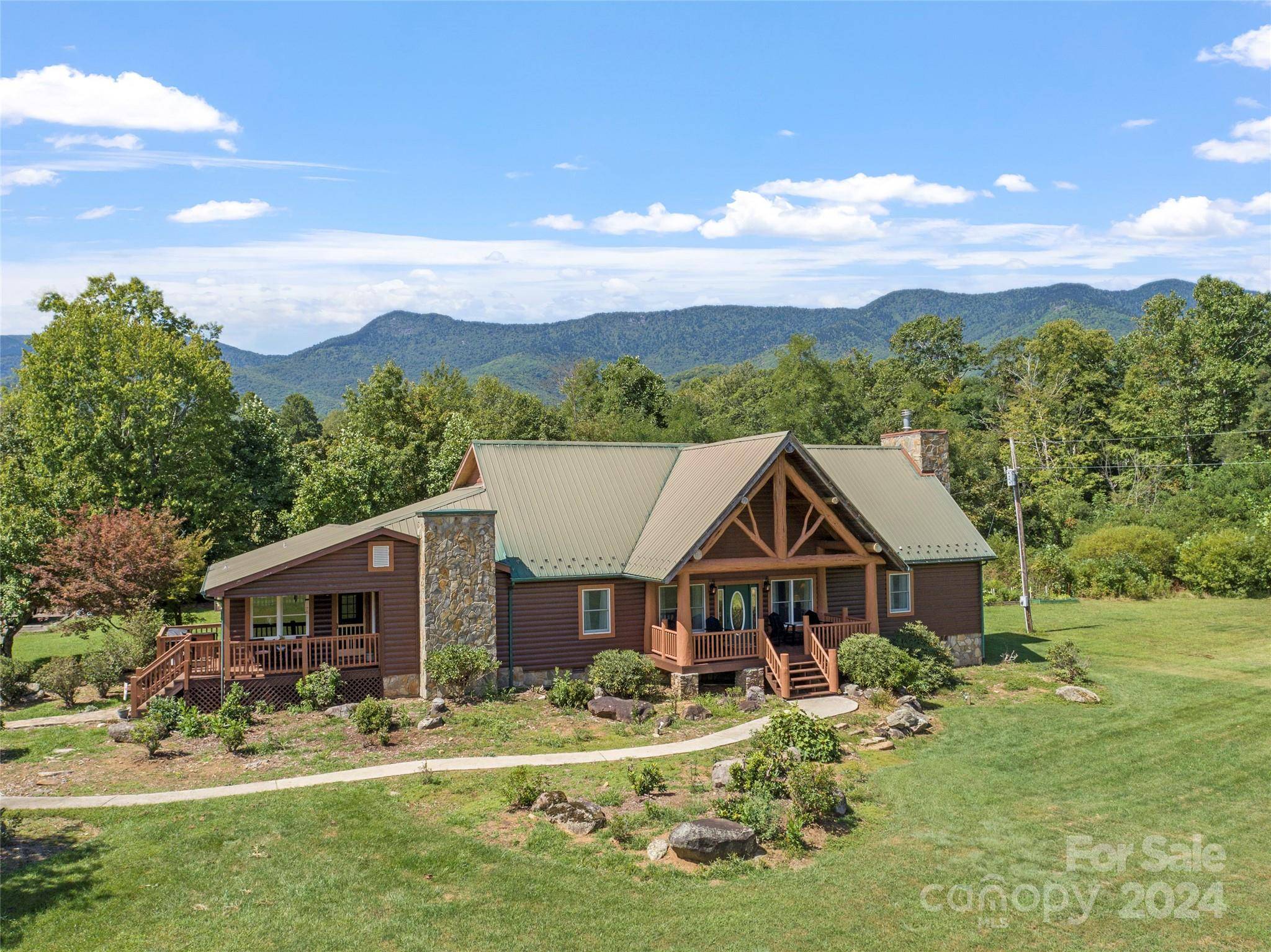 Burnsville, NC 28714,100 Mill Race LN