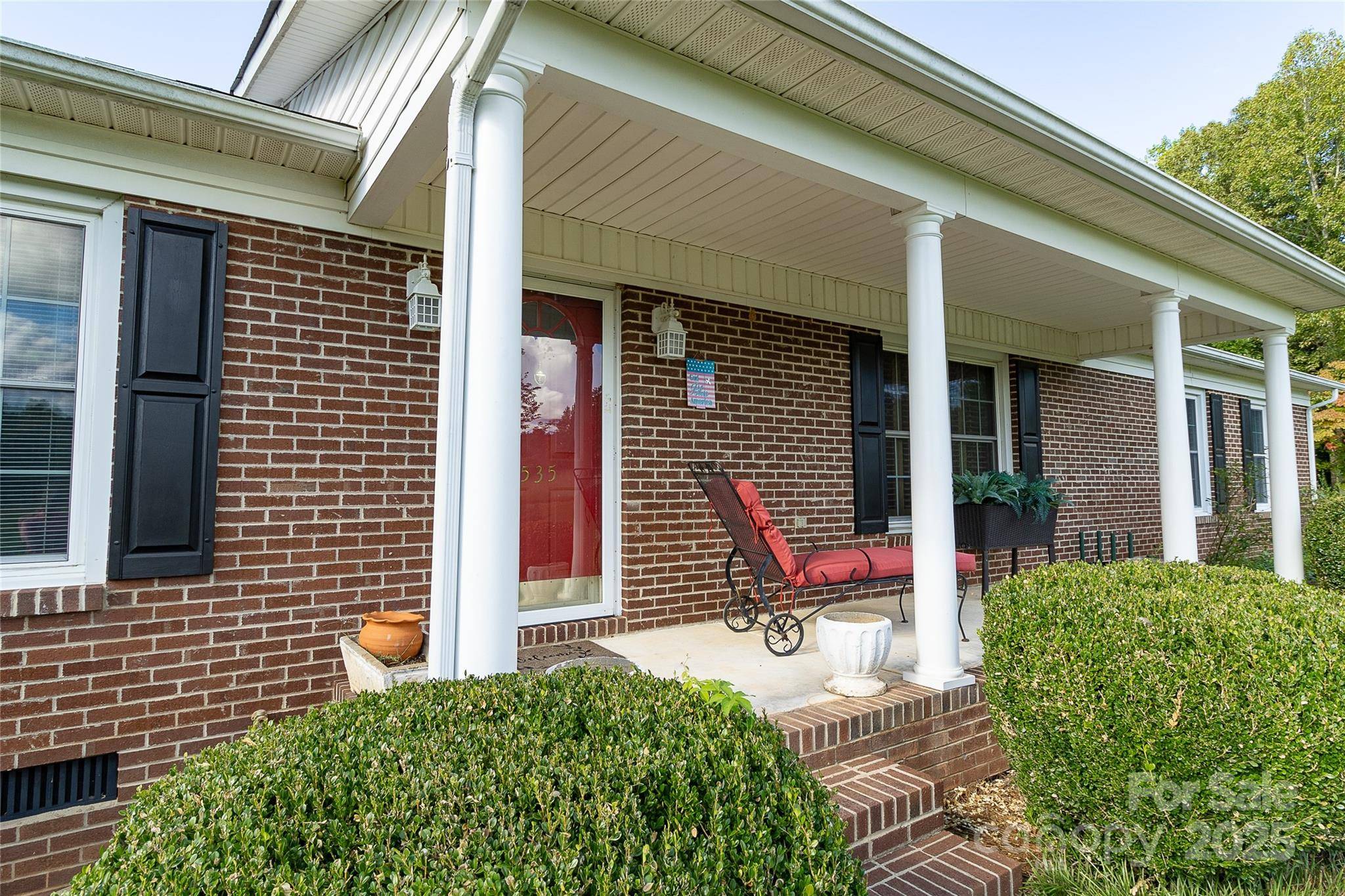 Grover, NC 28073,535 Holly Ridge RD