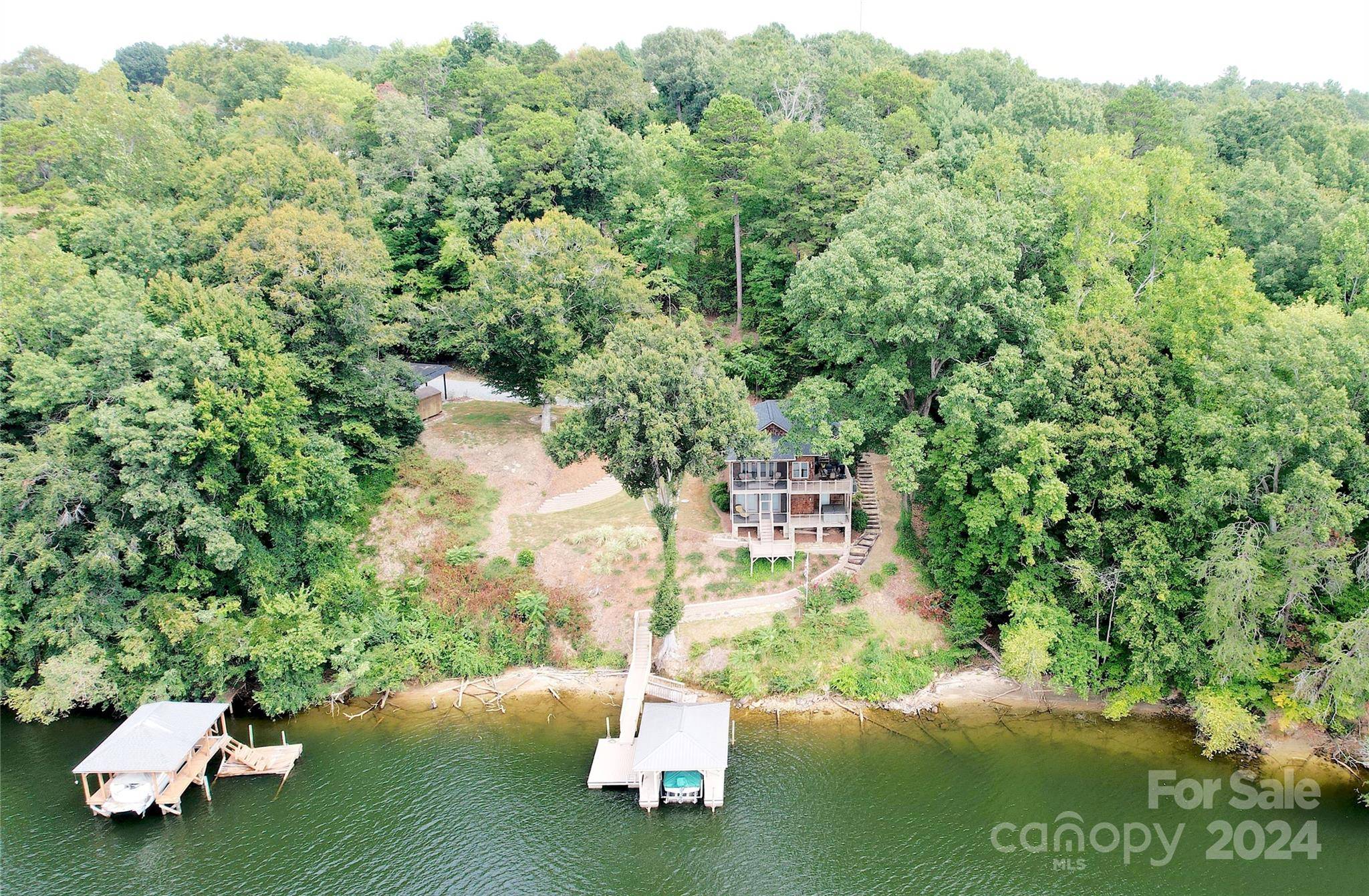 Hickory, NC 28601,152 Bridge Pointe LN