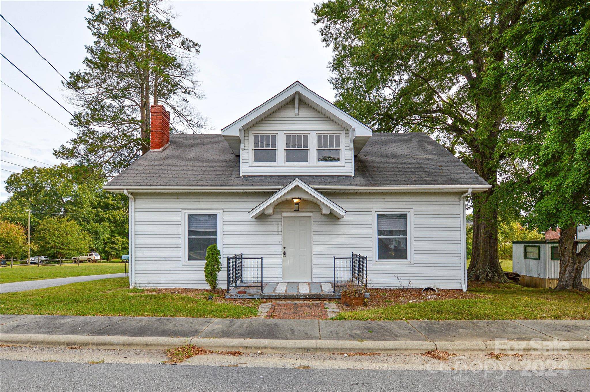 Salisbury, NC 28146,2012 Raney Faith ST