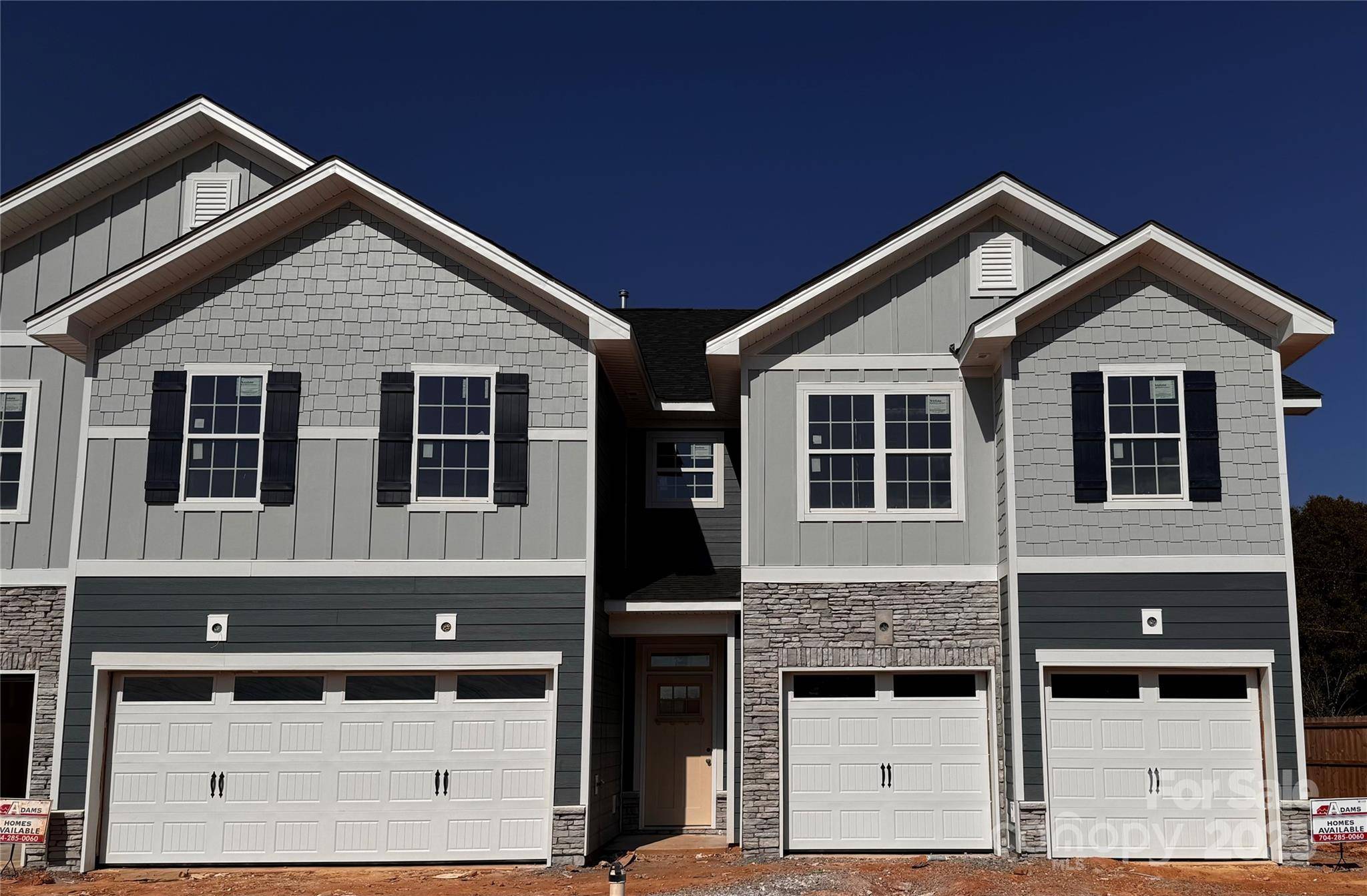Gastonia, NC 28056,4077 Port Richmond AVE #18