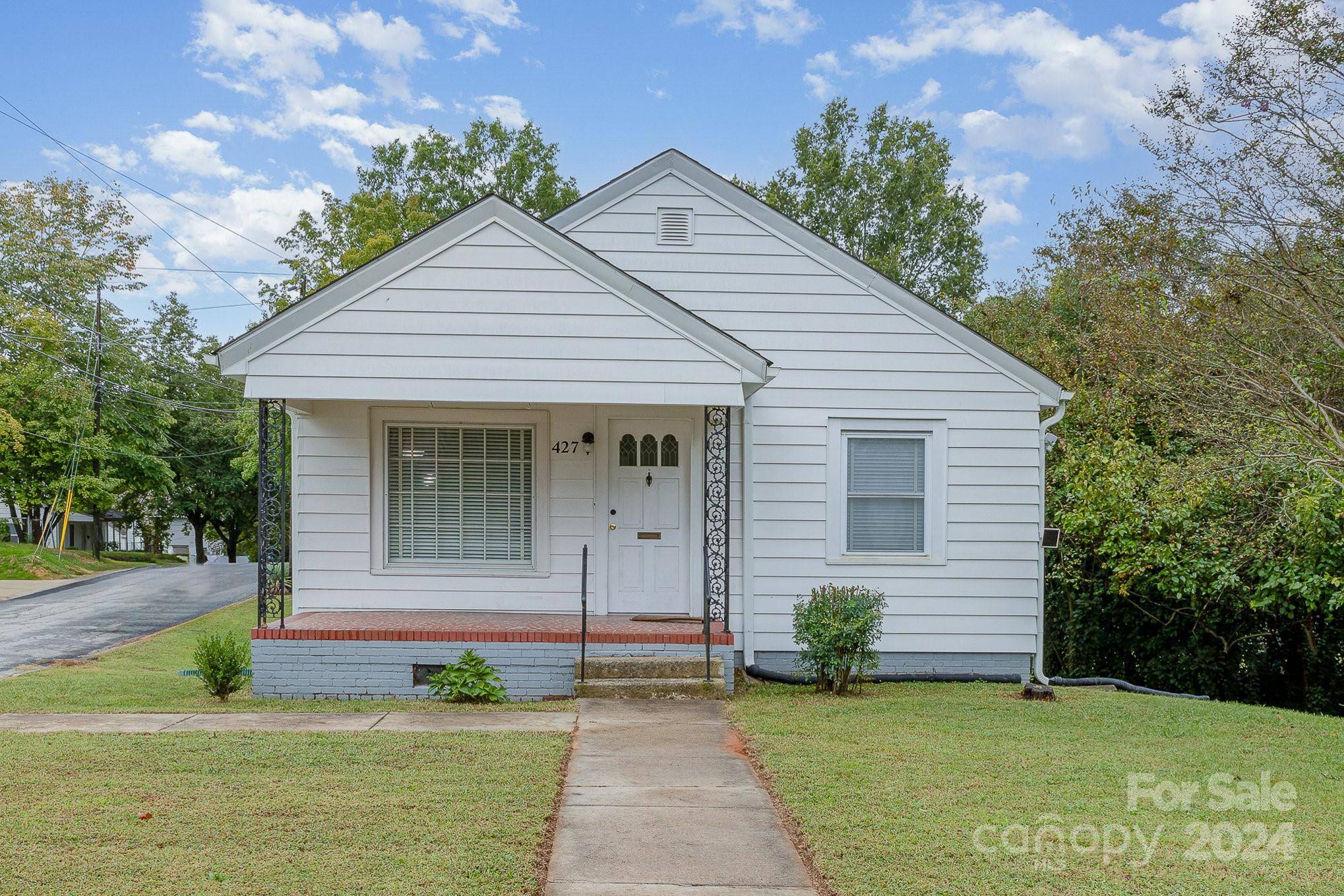 Salisbury, NC 28144,427 Grove ST