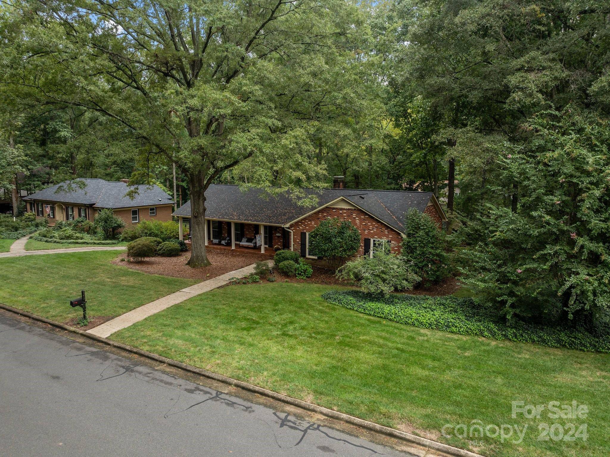 Salisbury, NC 28144,342 Camelot DR