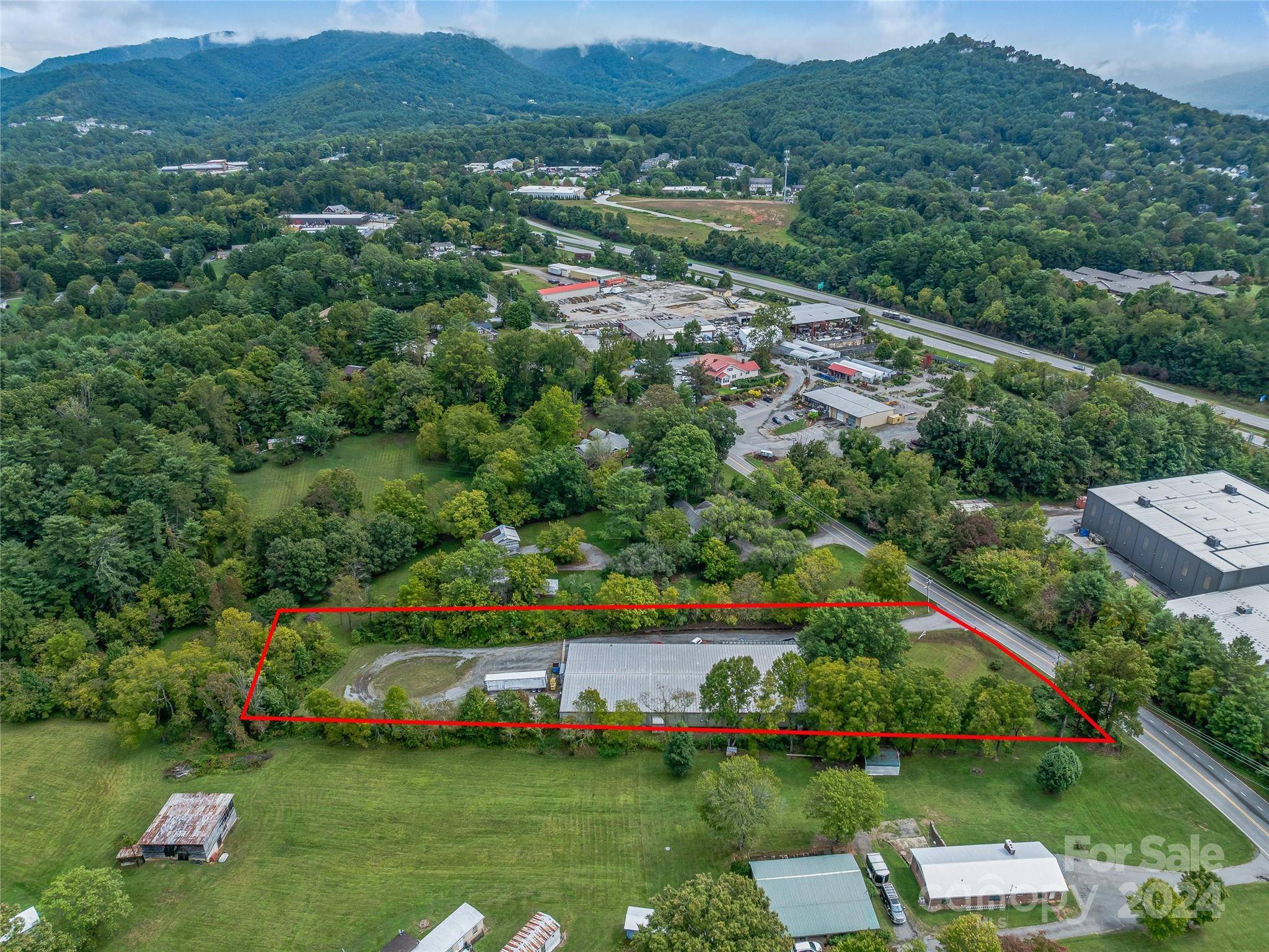 Weaverville, NC 28787,81 Monticello RD