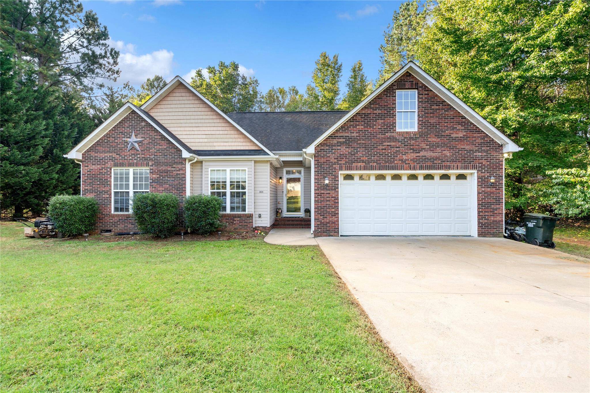 Gastonia, NC 28052,1024 Dove Meadows DR