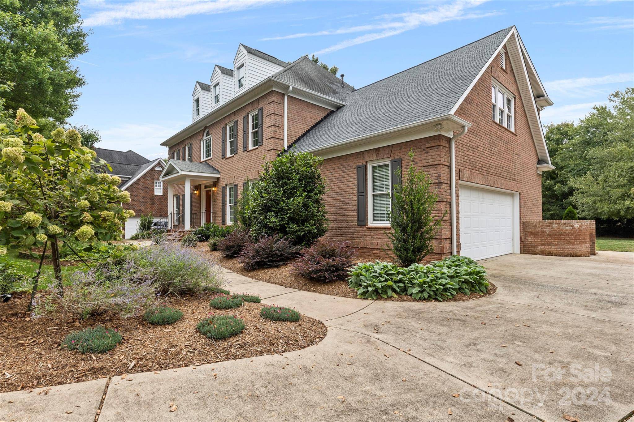 Charlotte, NC 28277,11302 Colonial Country LN