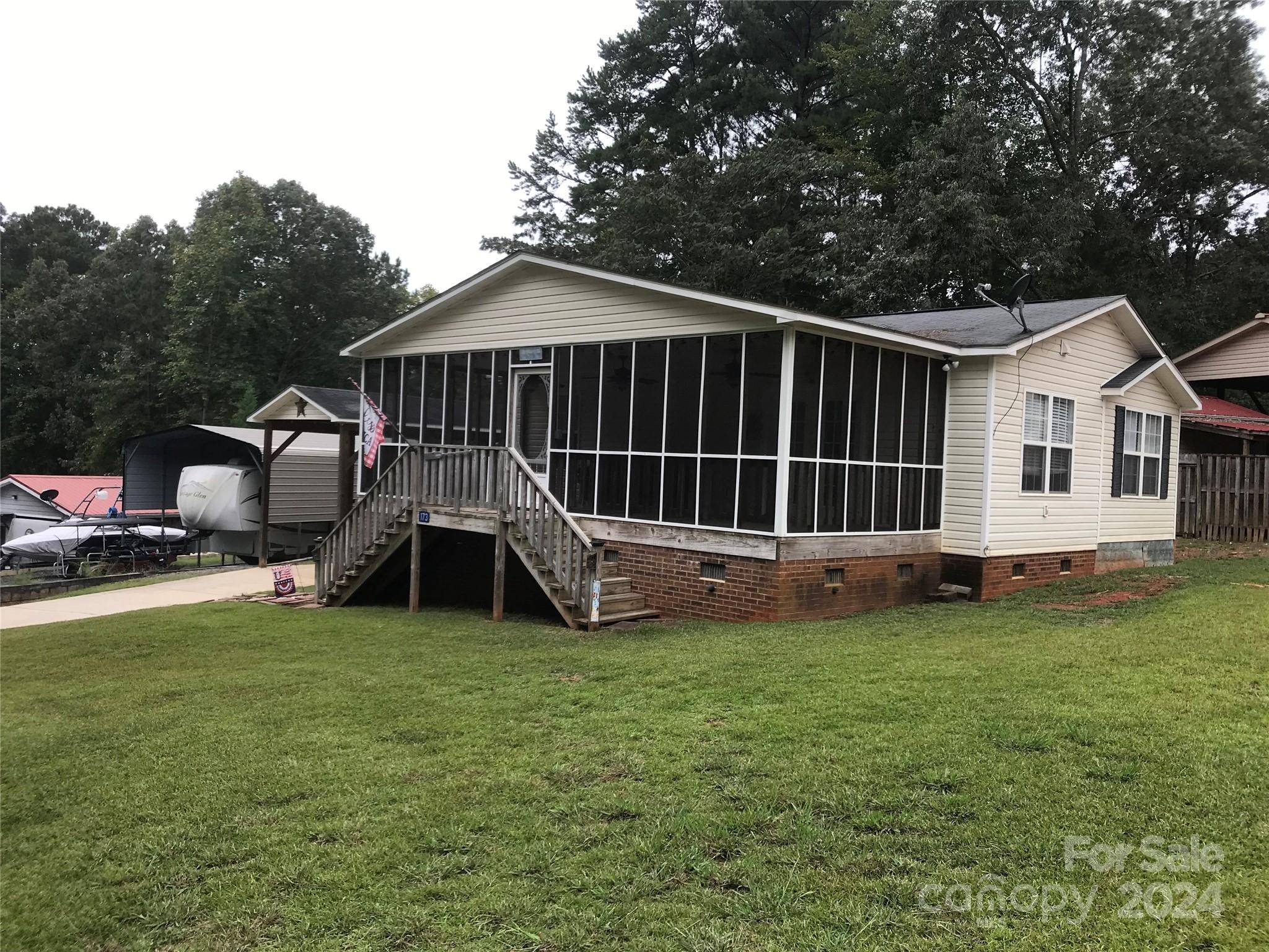 Mount Gilead, NC 27306,173/175 Landlubber TRL #H173/175