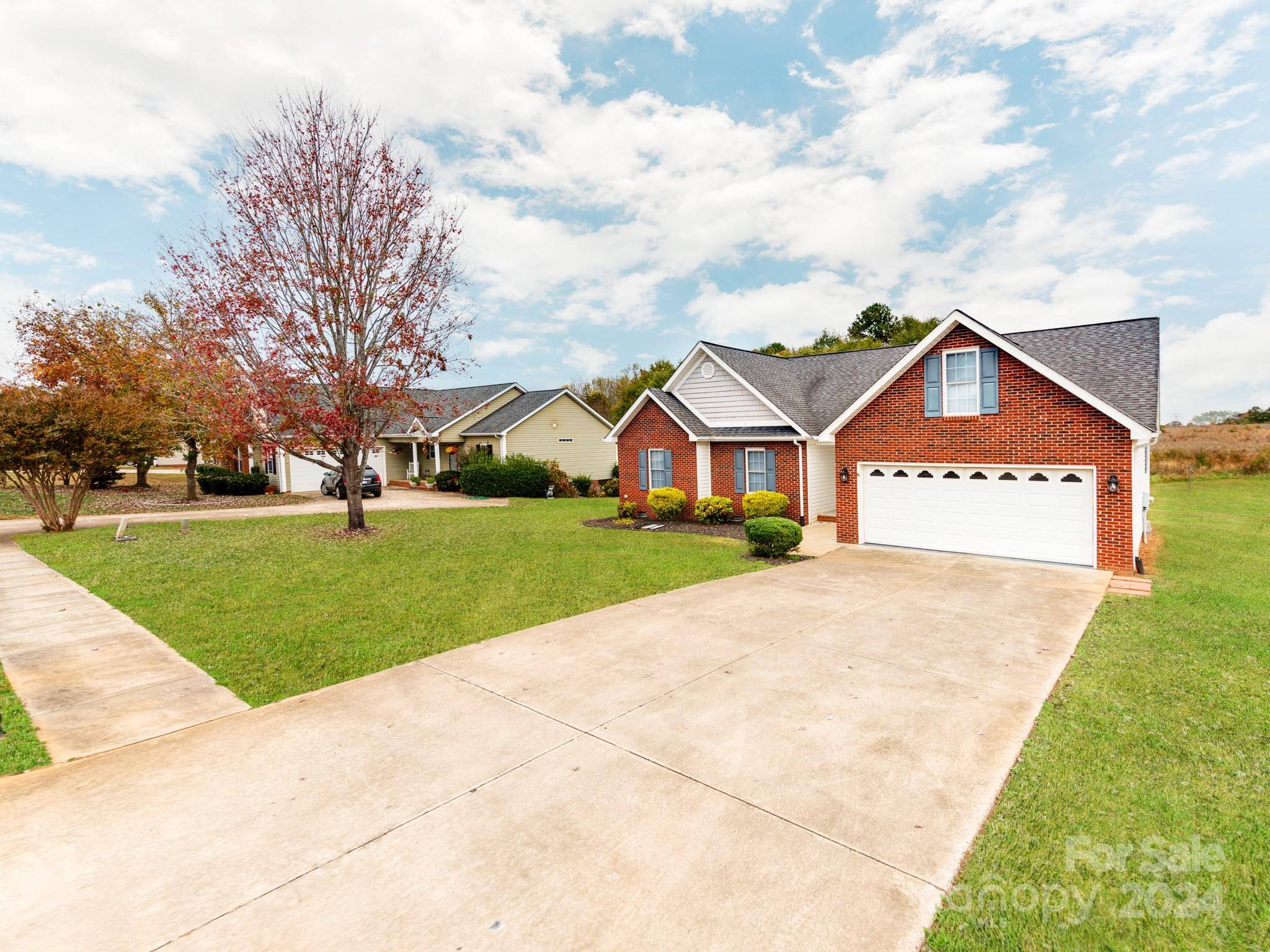 Shelby, NC 28152,104 Brookview DR