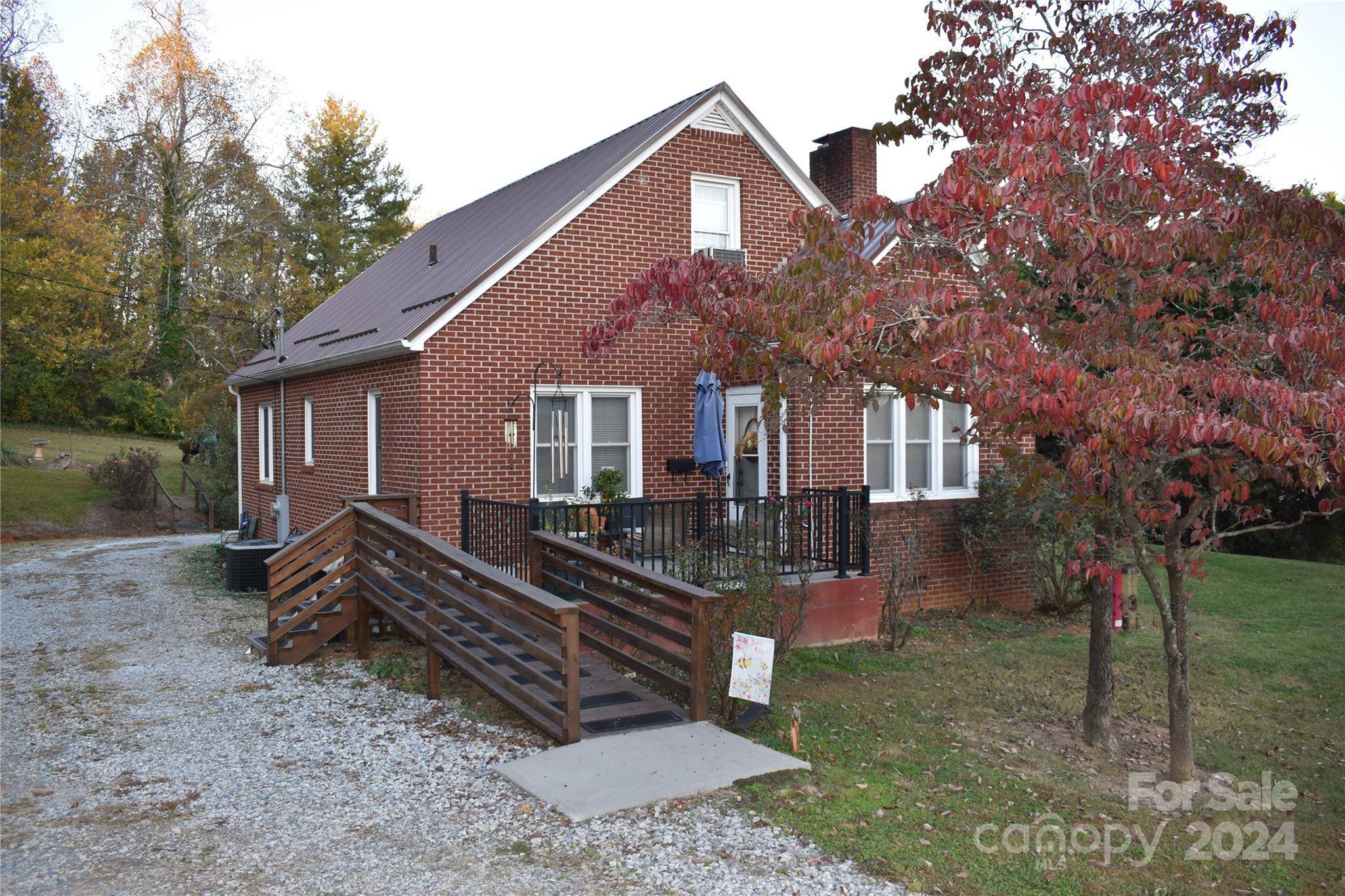 Marion, NC 28752,25 Cypress RD