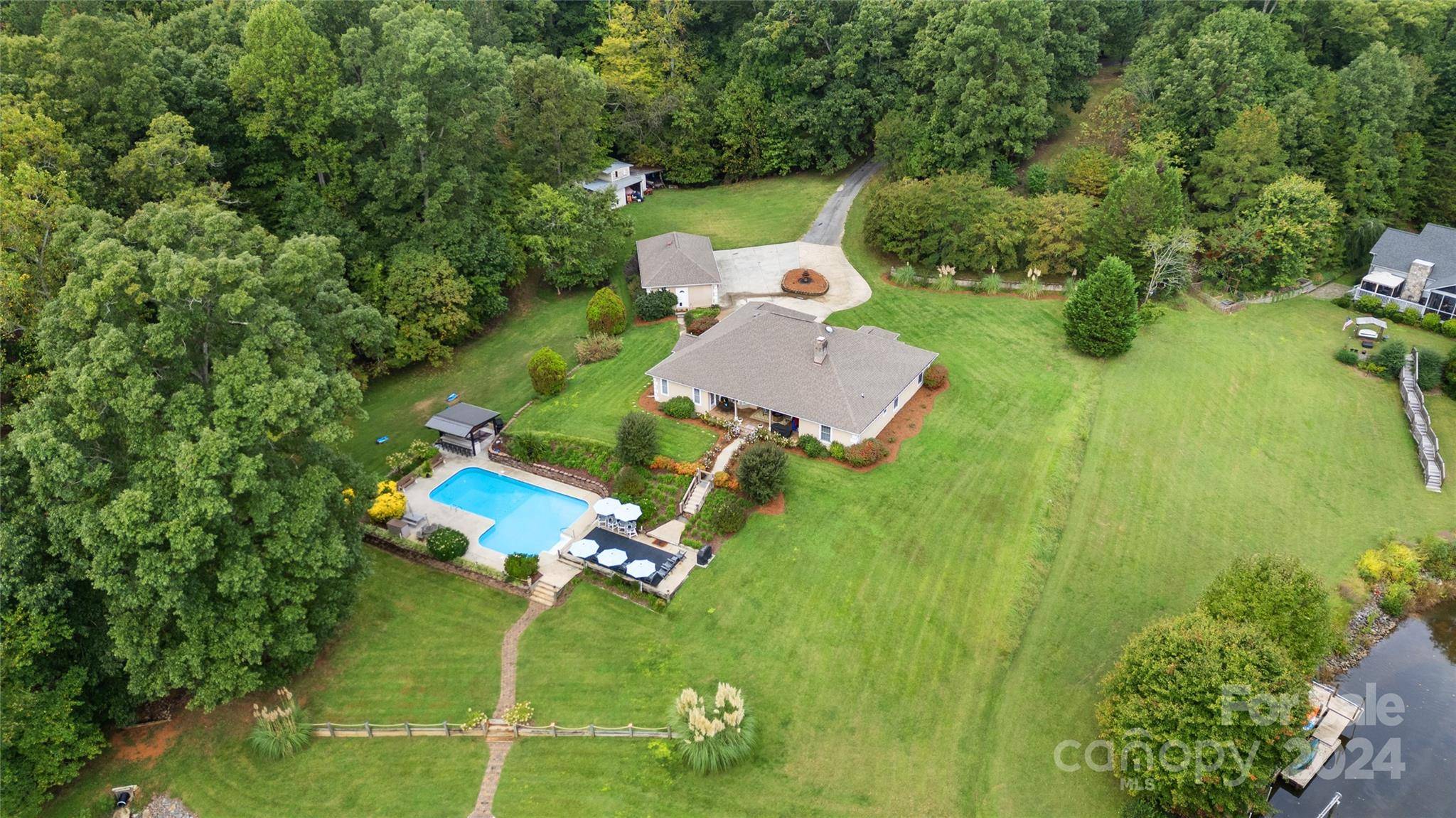 Troutman, NC 28166,127 Spring Oaks DR