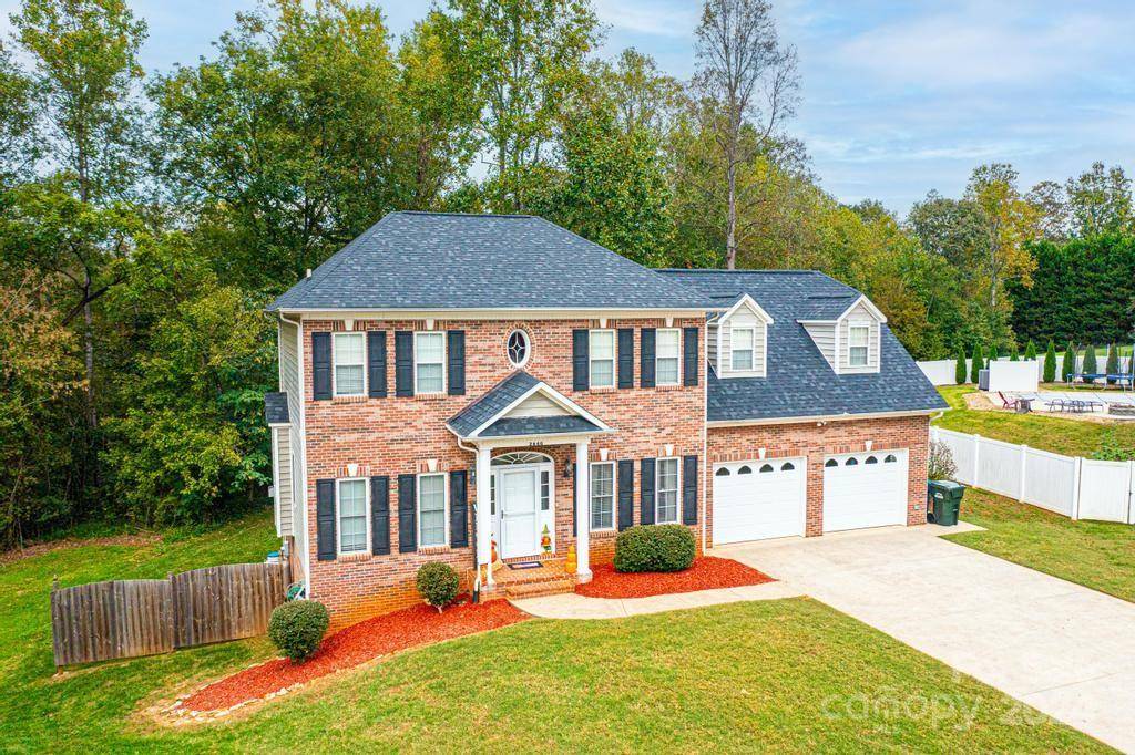 Hickory, NC 28602,2640 Ironwood DR