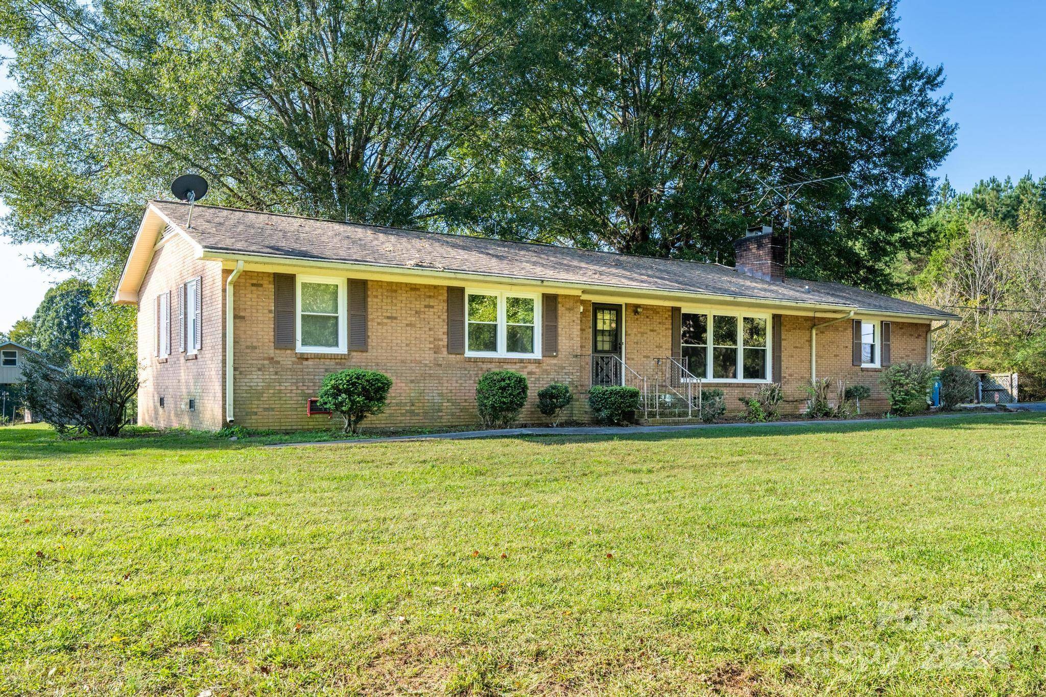 Sherrills Ford, NC 28673,2823 Hopewell Church RD