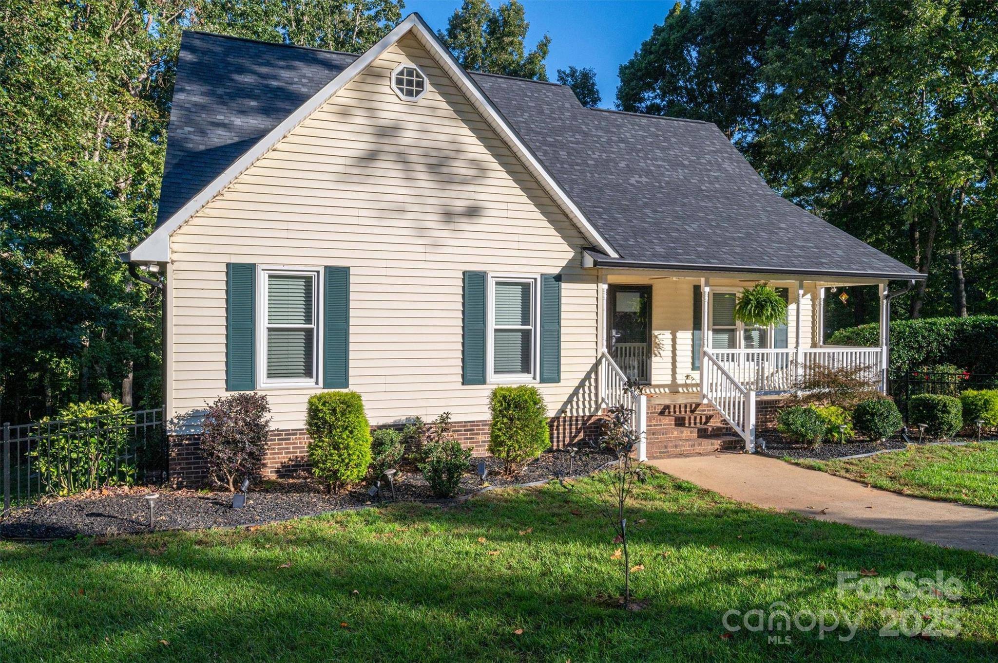 Lincolnton, NC 28092,1000 Hunting AVE