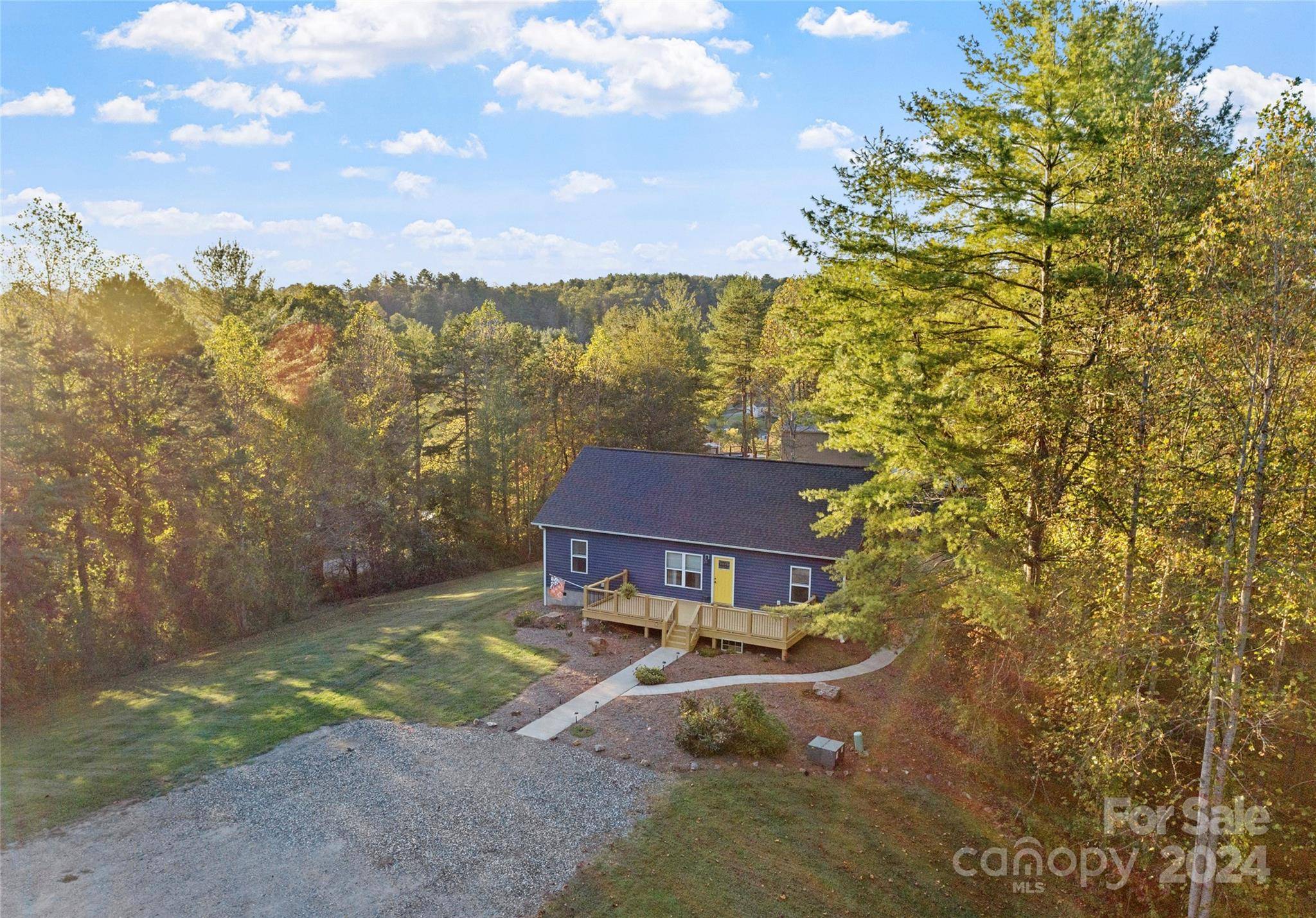 Weaverville, NC 28787,57 Tonto RD