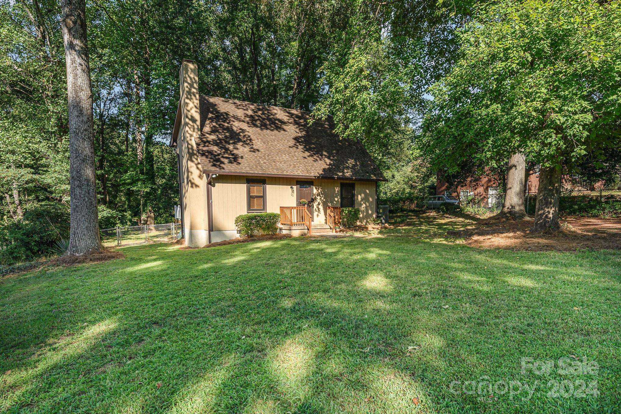 Winston Salem, NC 27106,33 Carter CIR