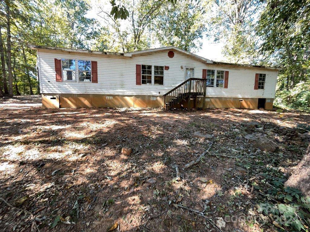 Clover, SC 29710,1359 Bowling Green DR