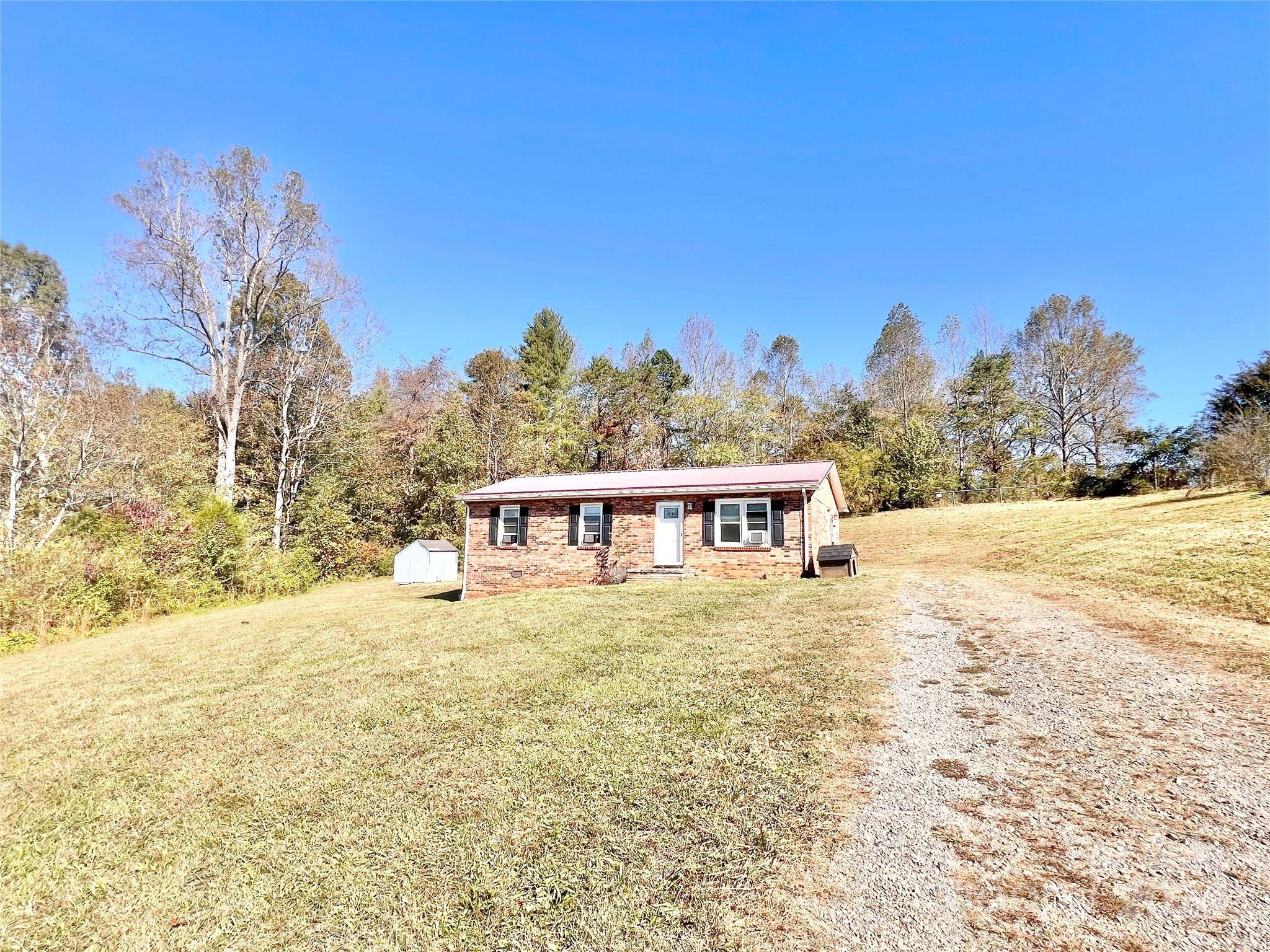 Lenoir, NC 28645,2620 Trenton PARK