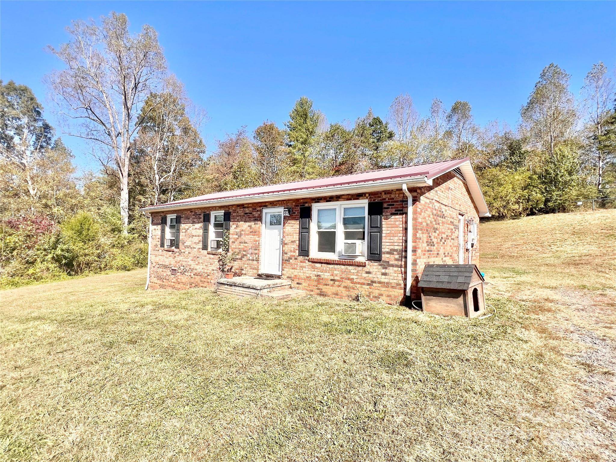 Lenoir, NC 28645,2620 Trenton PARK