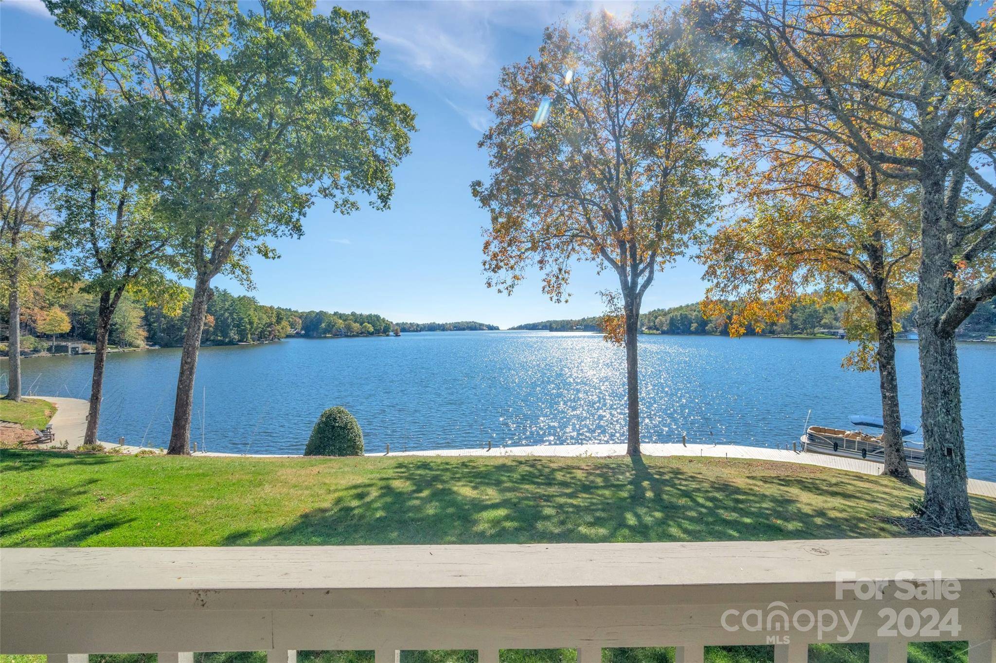 Lake Toxaway, NC 28747,80 Toxaway Shores None #9