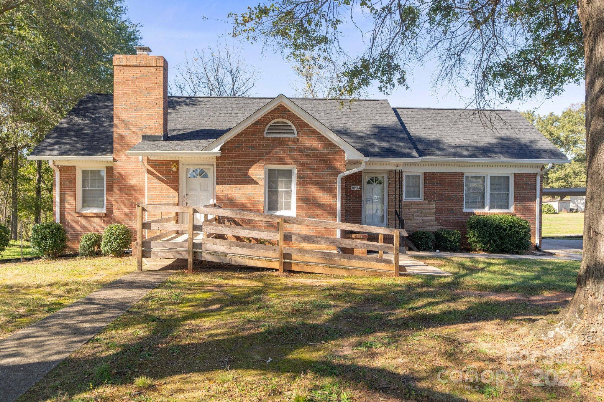 Charlotte, NC 28214,10544 Moores Chapel RD