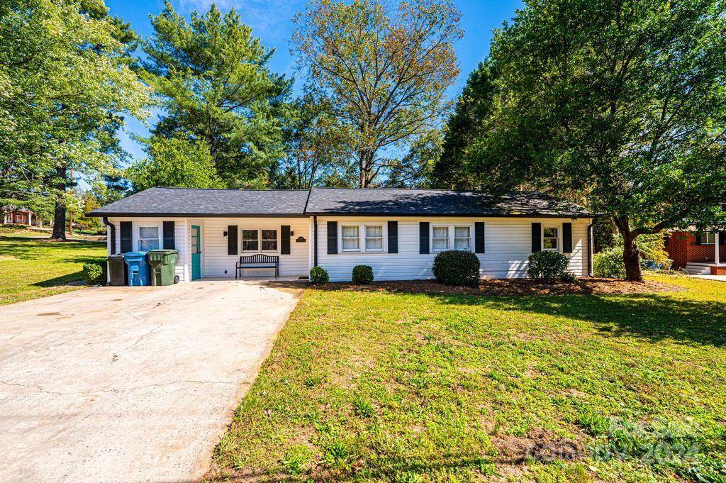 Hickory, NC 28601,1378 8th ST NW