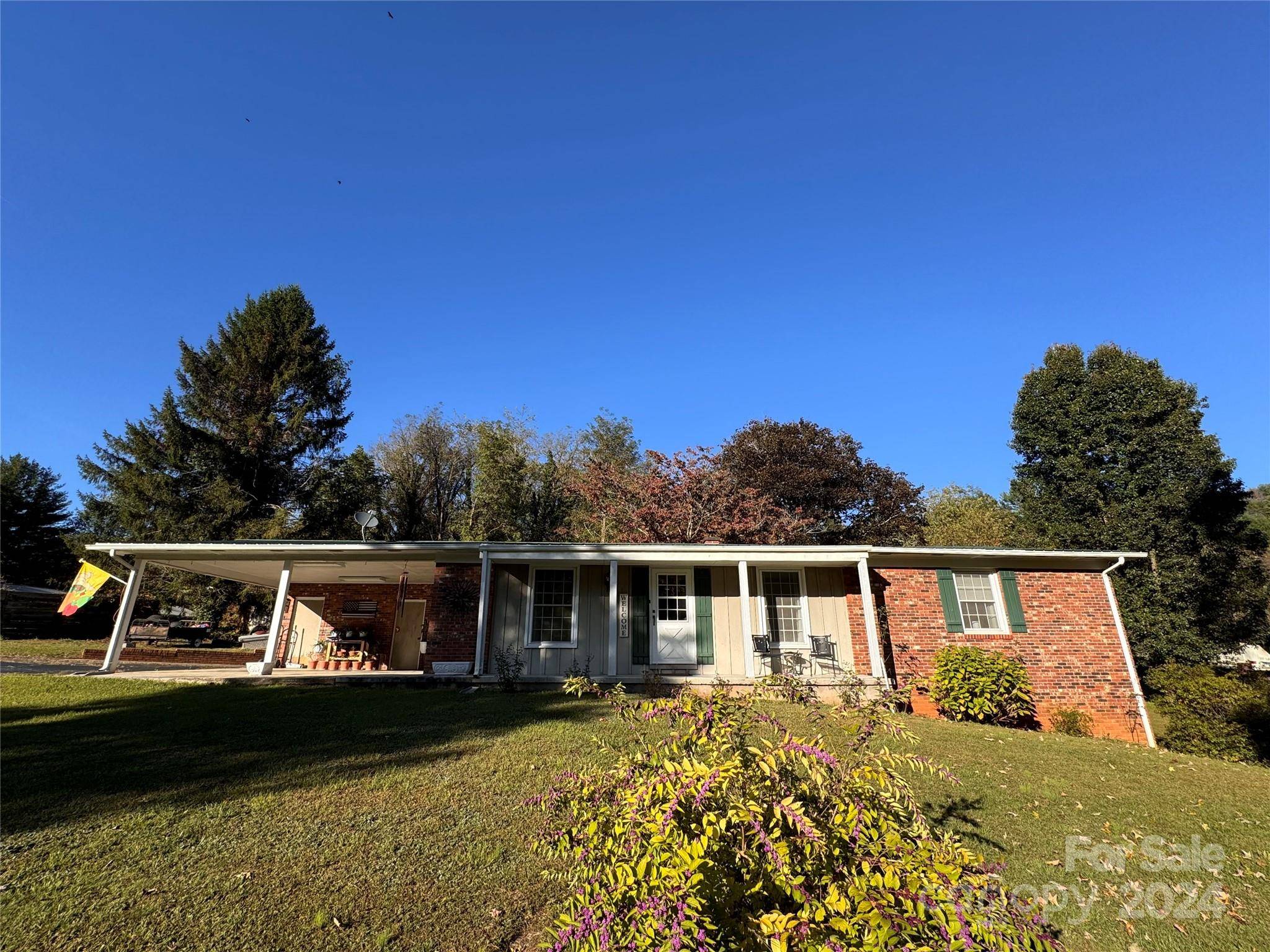 Cullowhee, NC 28723,88 Winterberry DR