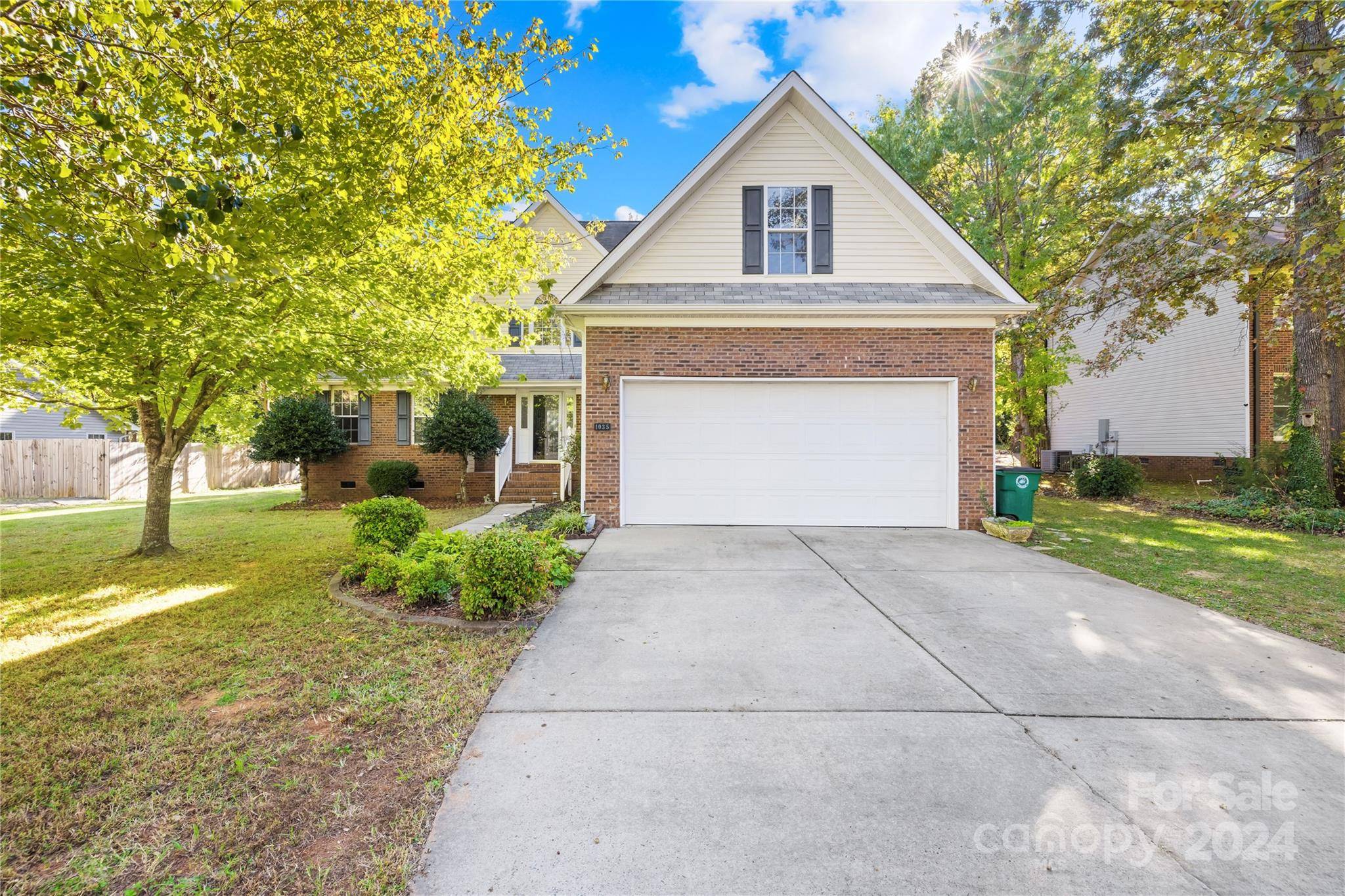 Indian Trail, NC 28079,1035 Hawthorne DR