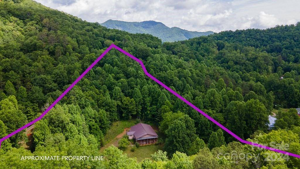 Franklin, NC 28734,715 Anderson Creek RD