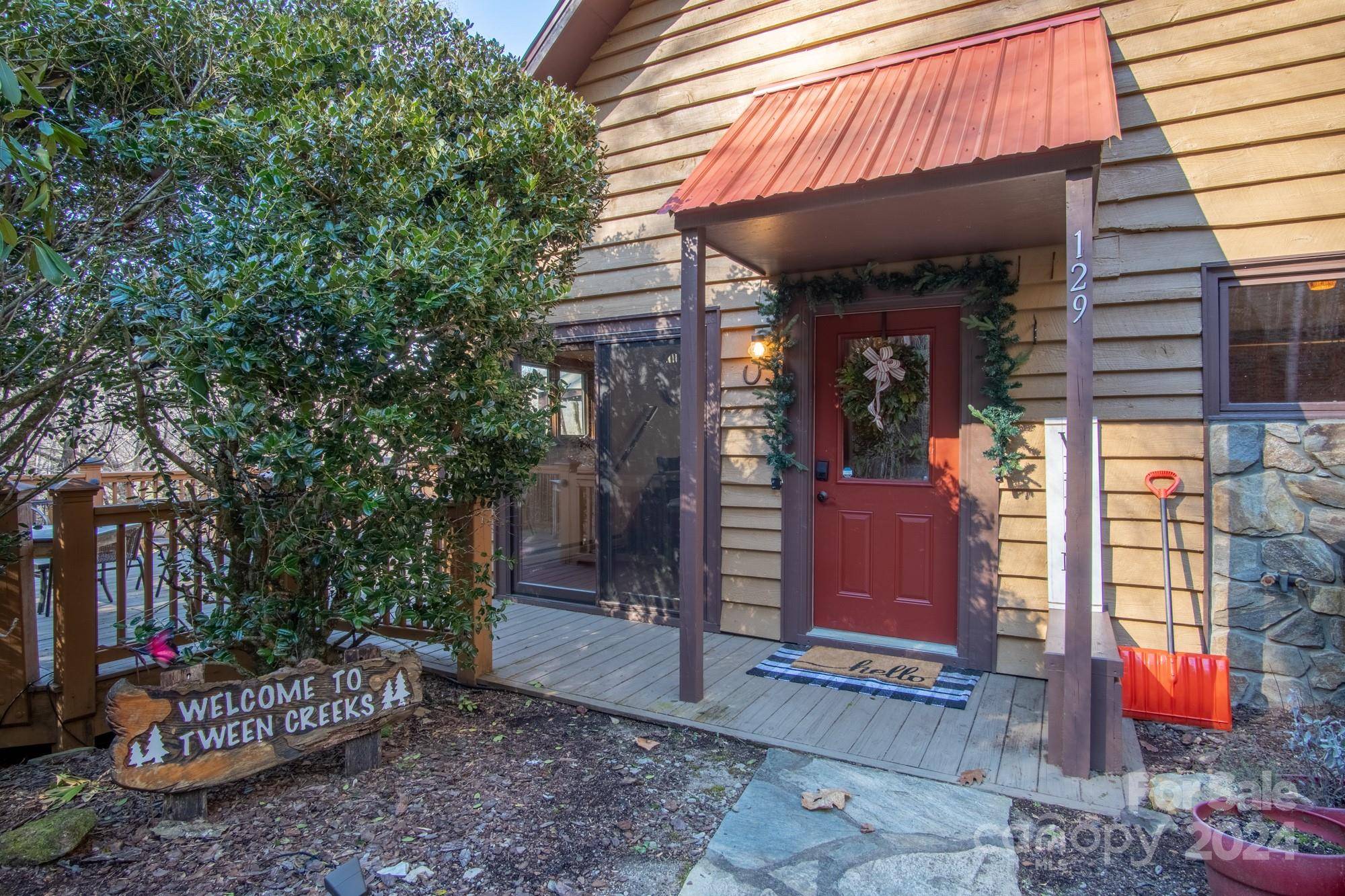 Cullowhee, NC 28723,129 Kalmia RDG