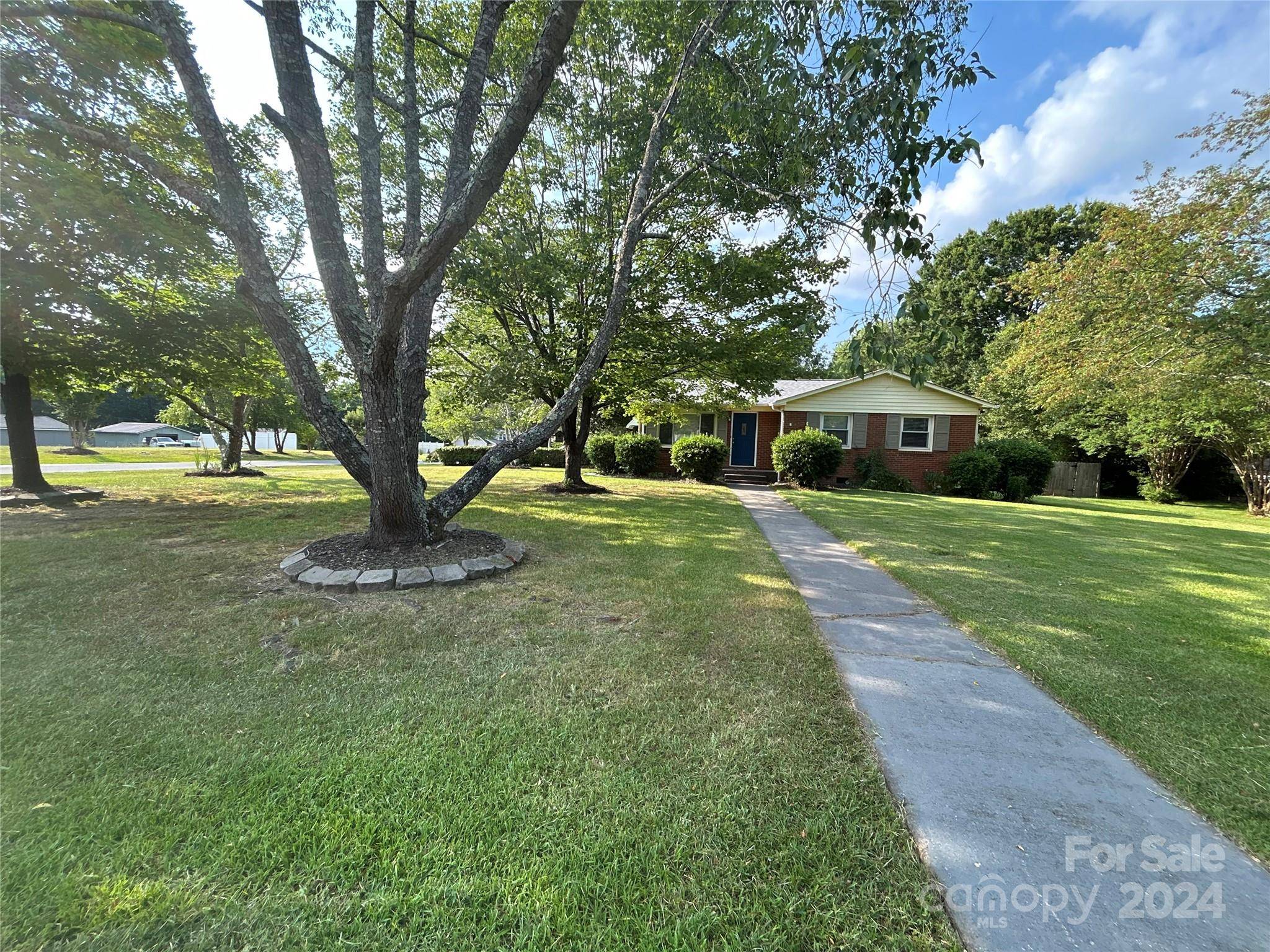 Matthews, NC 28104,3730 Birchdale CT