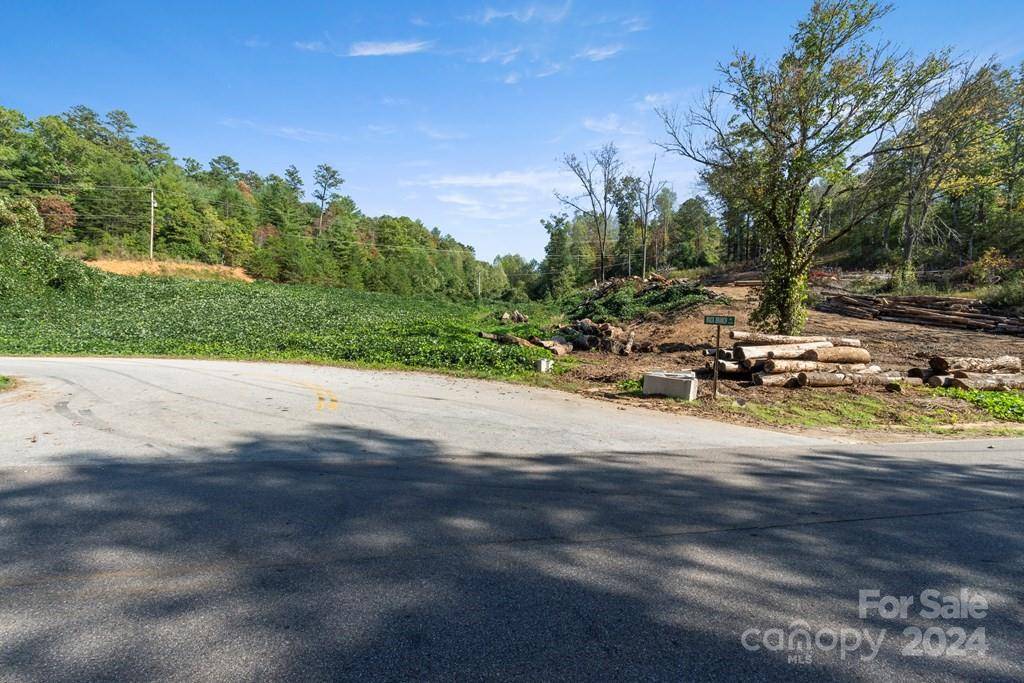 Franklin, NC 28734,00 Mack BR