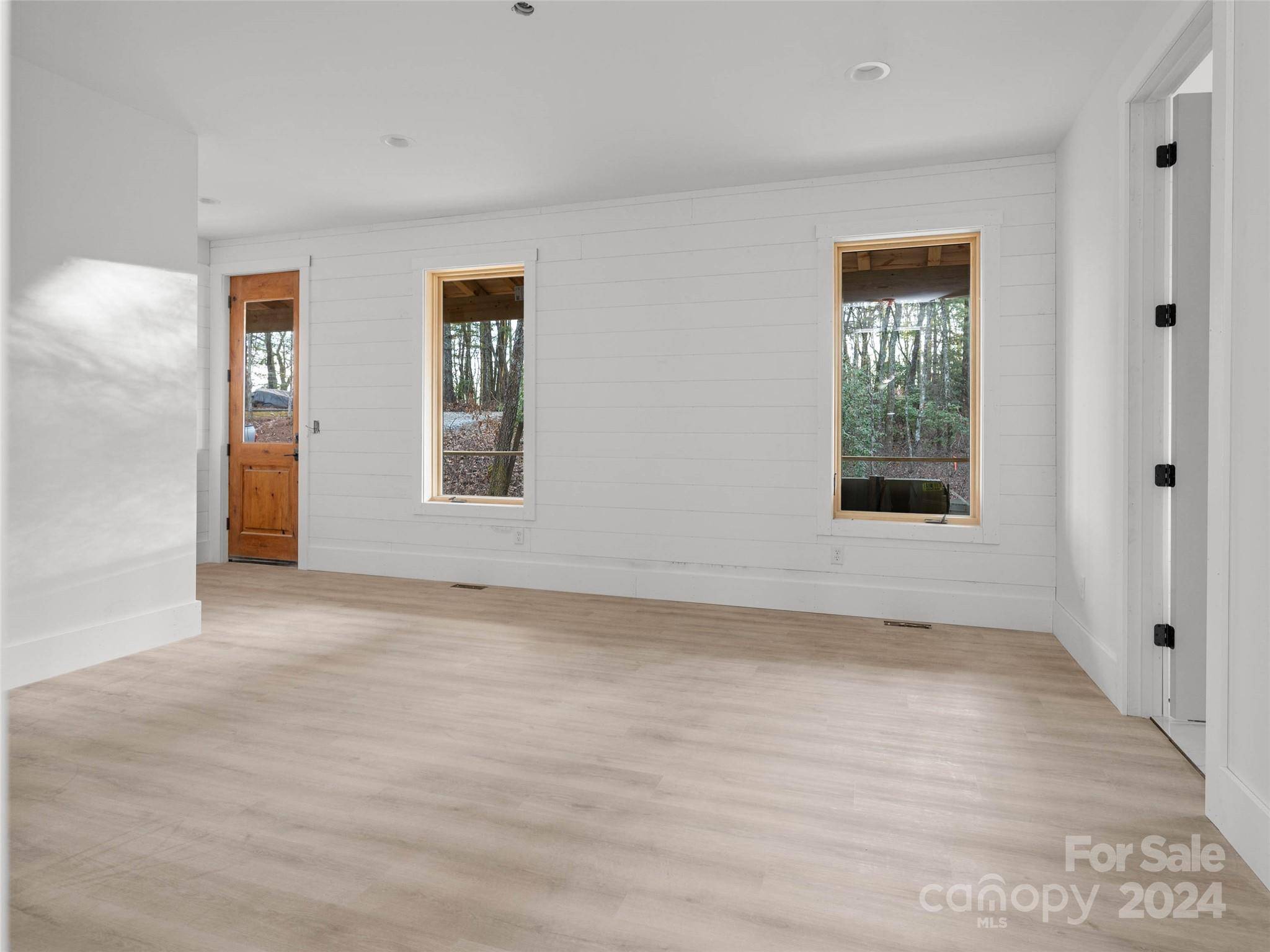 Lake Toxaway, NC 28747,365 Cherokee CIR