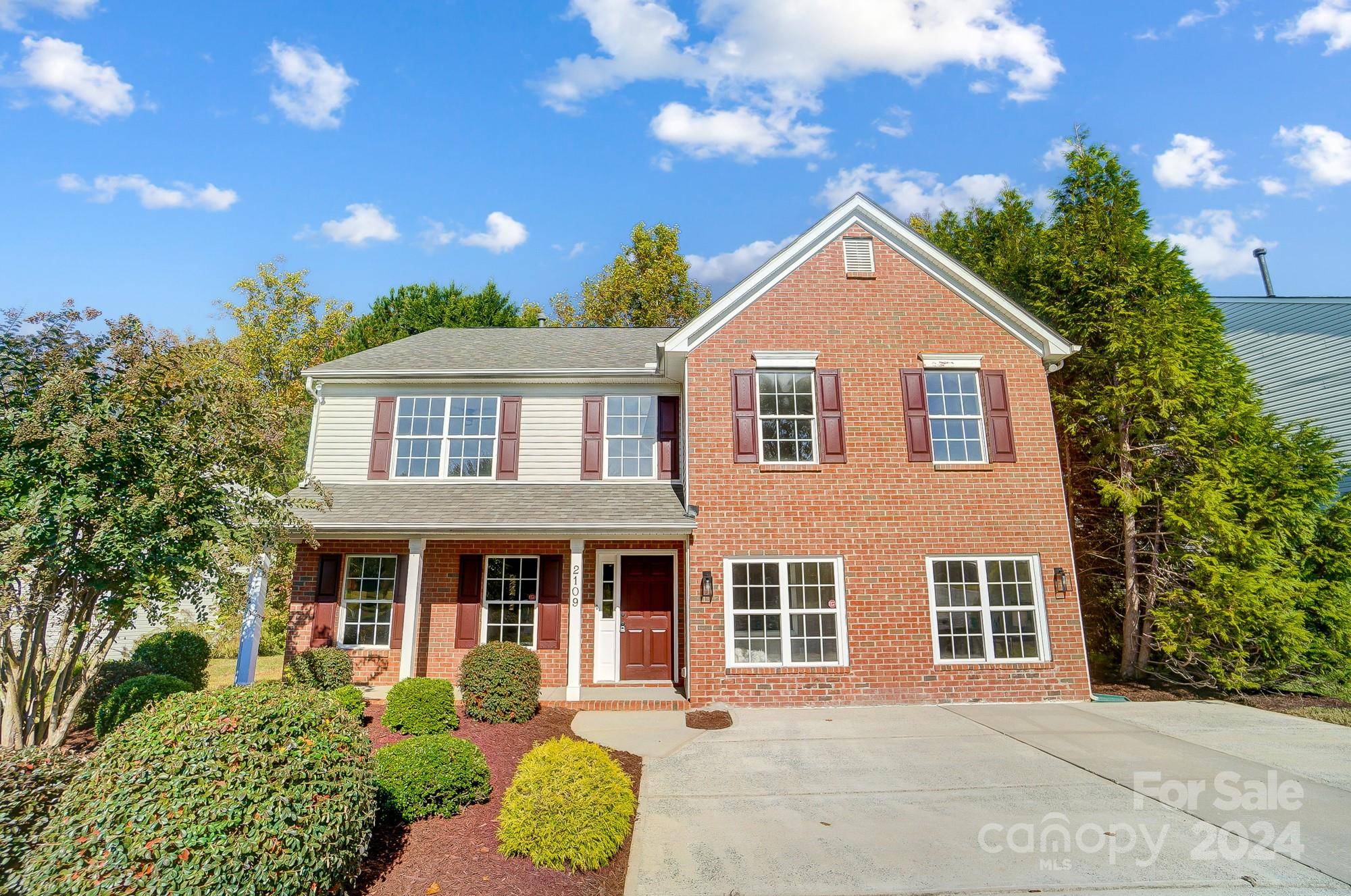 Waxhaw, NC 28173,2109 Thorn Crest DR