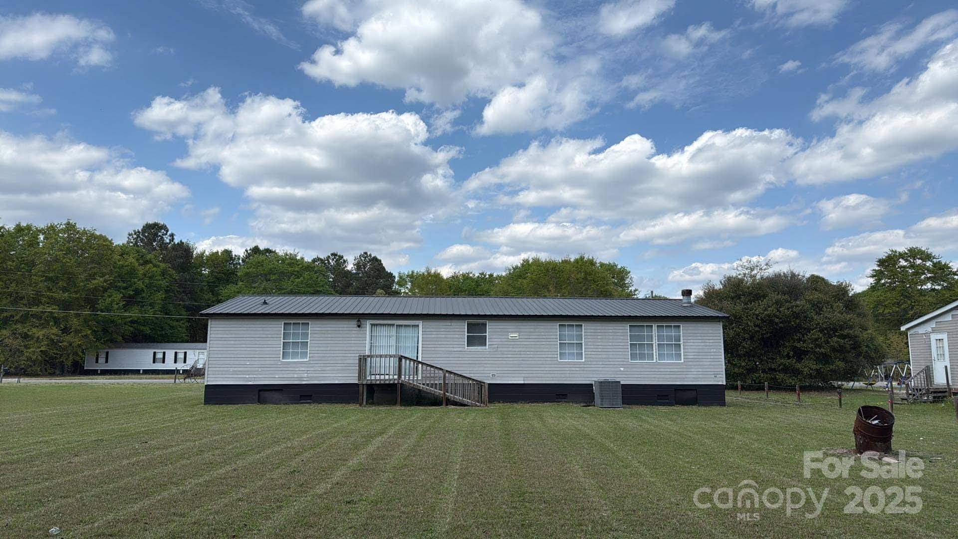 Laurel Hill, NC 28351,6810 Old Wire RD