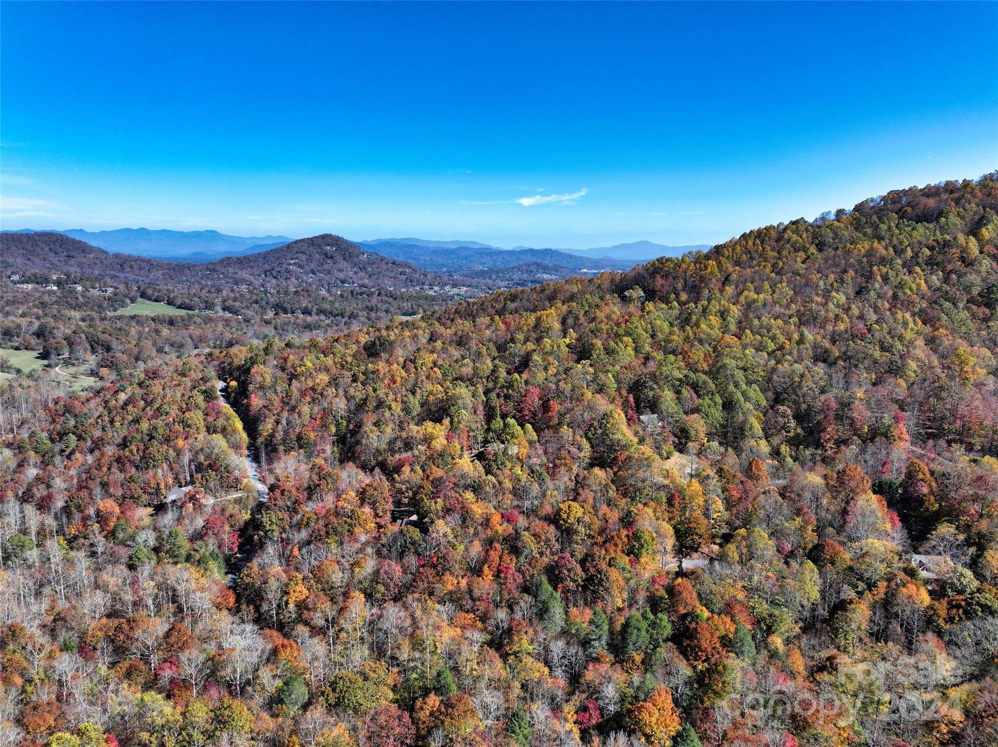 Arden, NC 28704,829 Stoney Stream LN