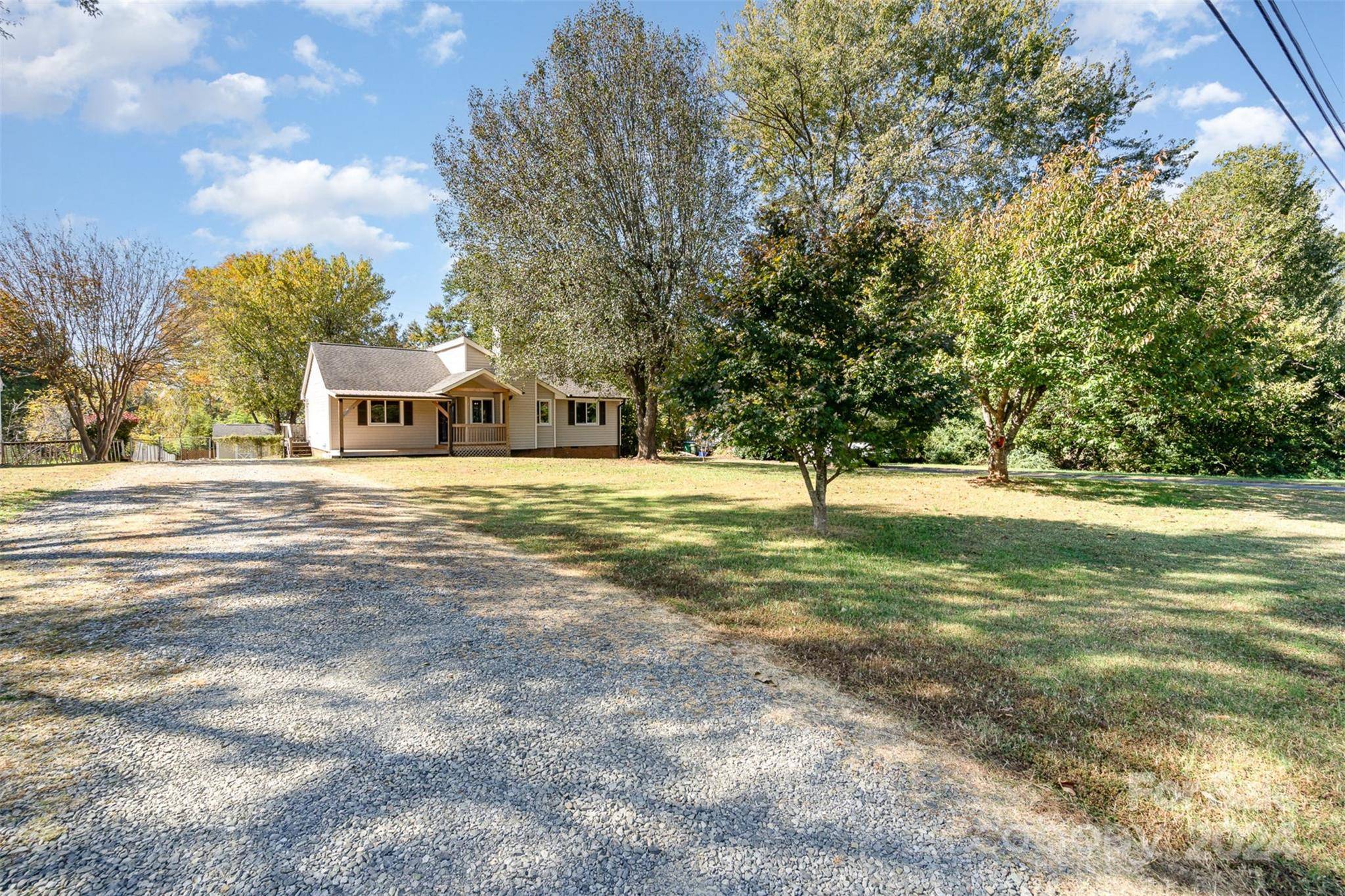 Matthews, NC 28105,1316 Reid Harkey RD