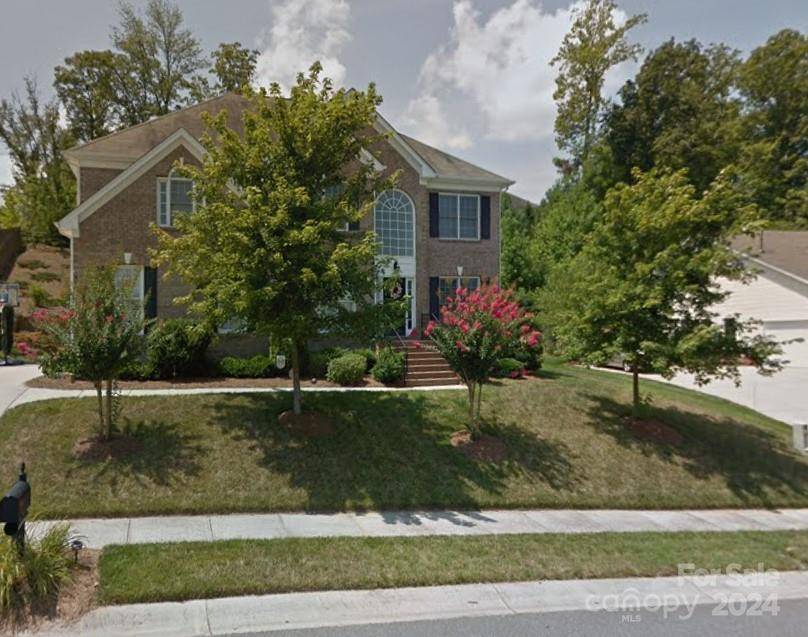 Charlotte, NC 28269,9857 Legolas LN