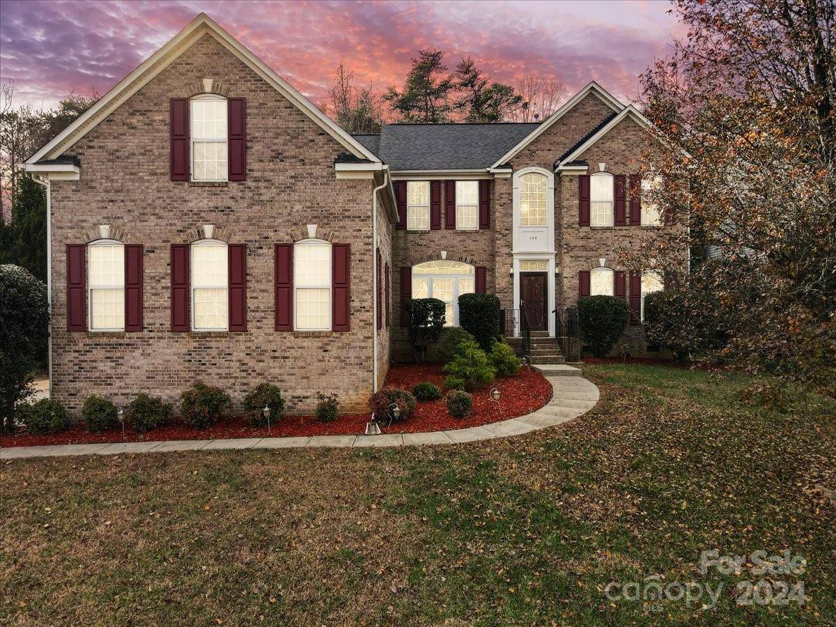 Mooresville, NC 28115,129 Winterbell DR