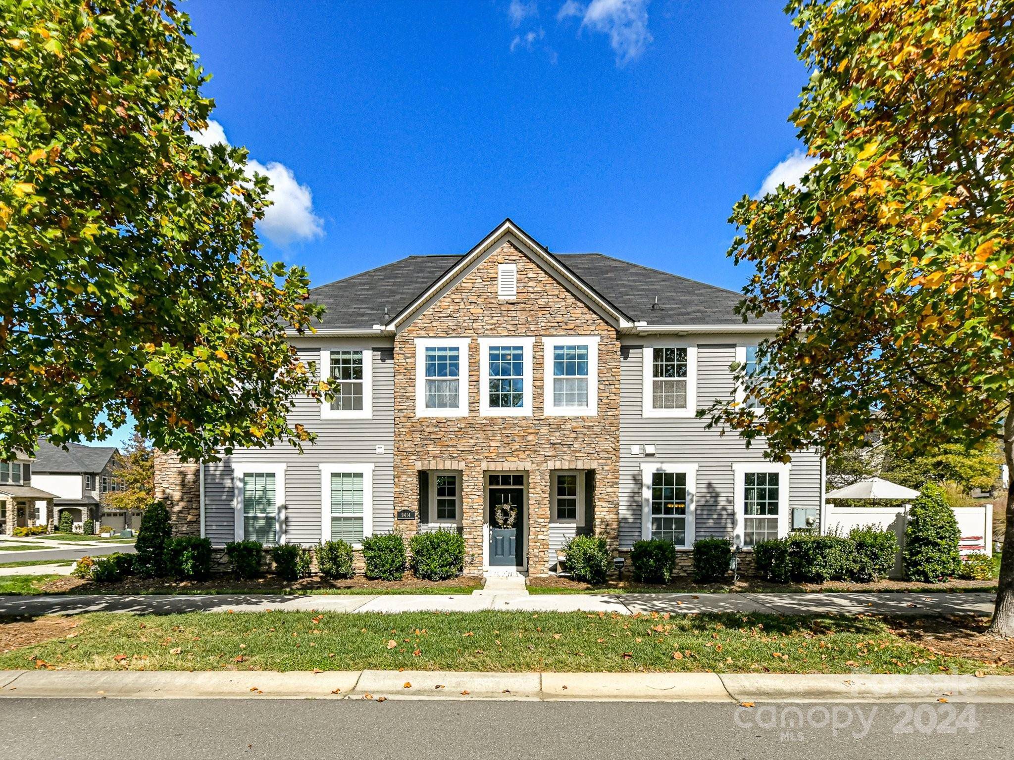 Charlotte, NC 28278,9414 Glenburn LN