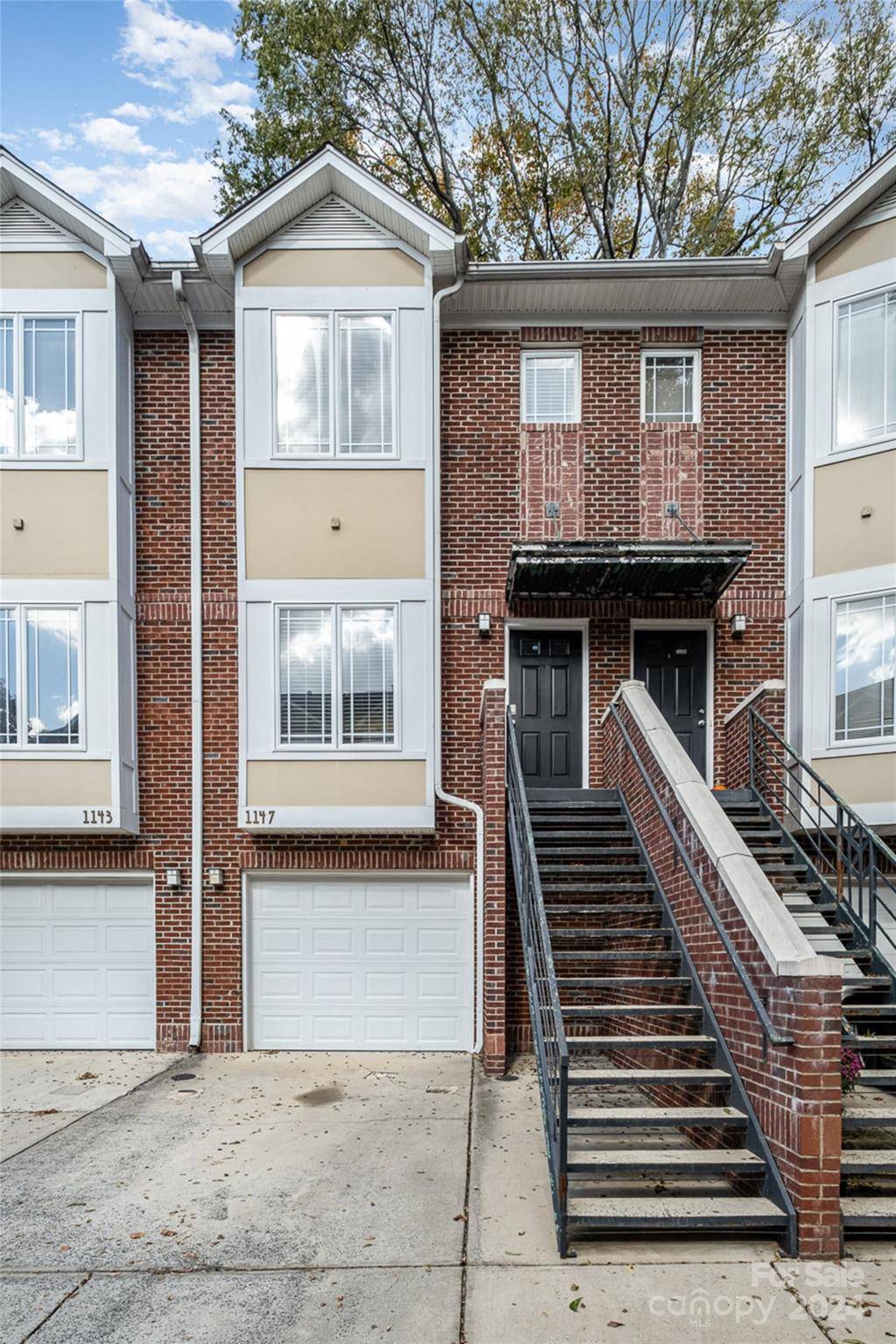 Charlotte, NC 28209,1147 Kurt CT