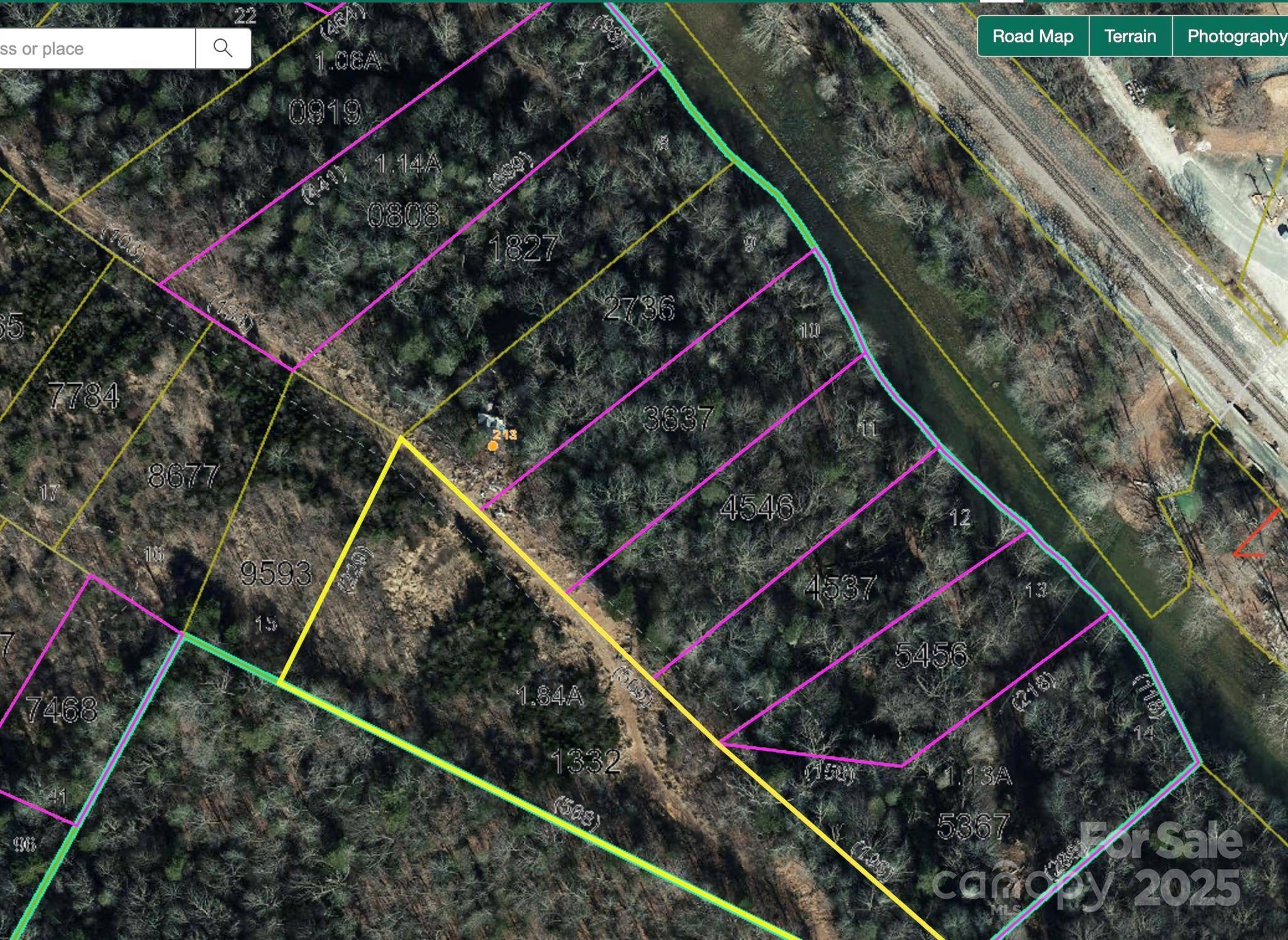 Spruce Pine, NC 28777,000 High Cliffs TRL