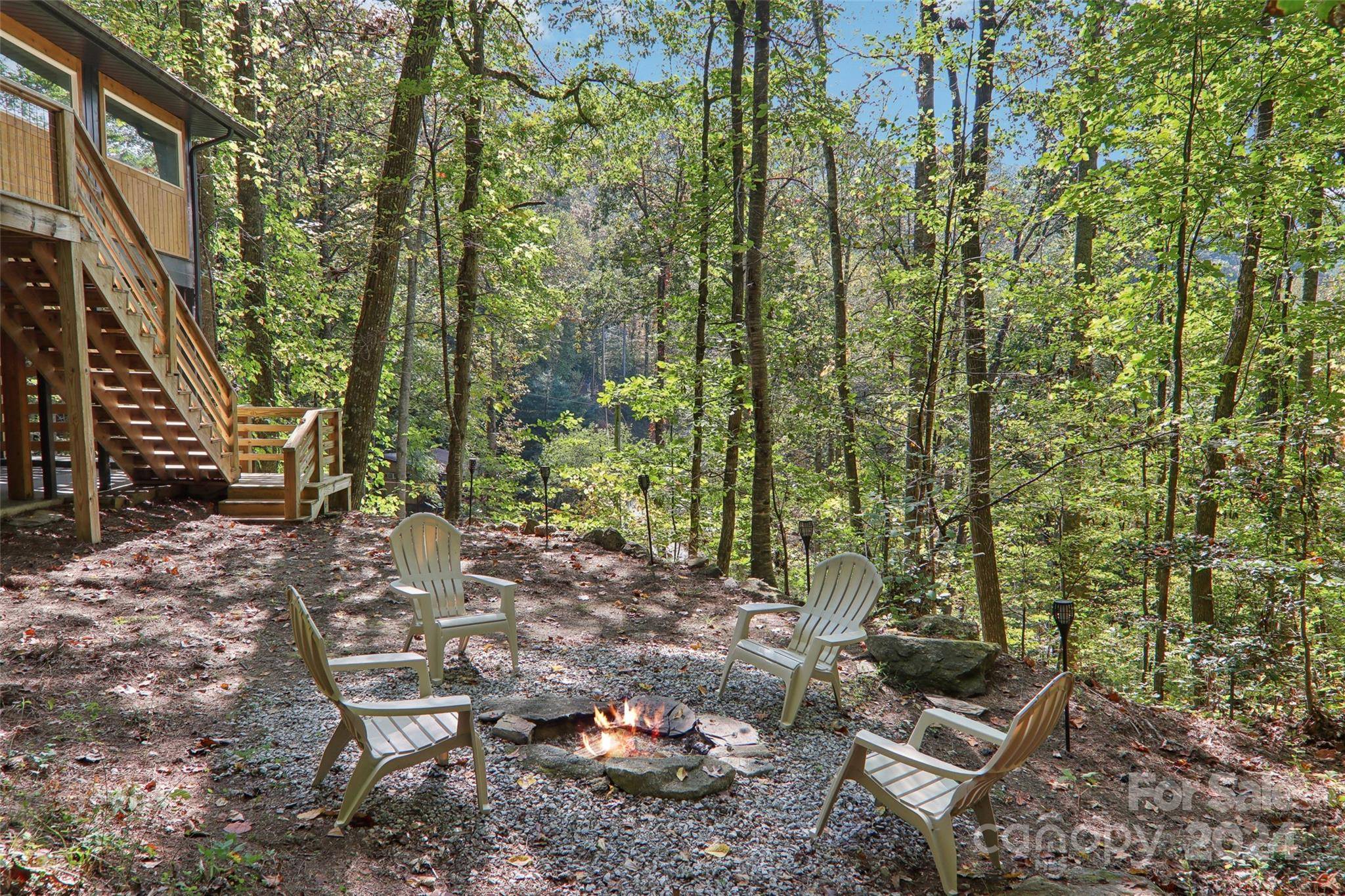 Bryson City, NC 28713,315 Bear Cove RD