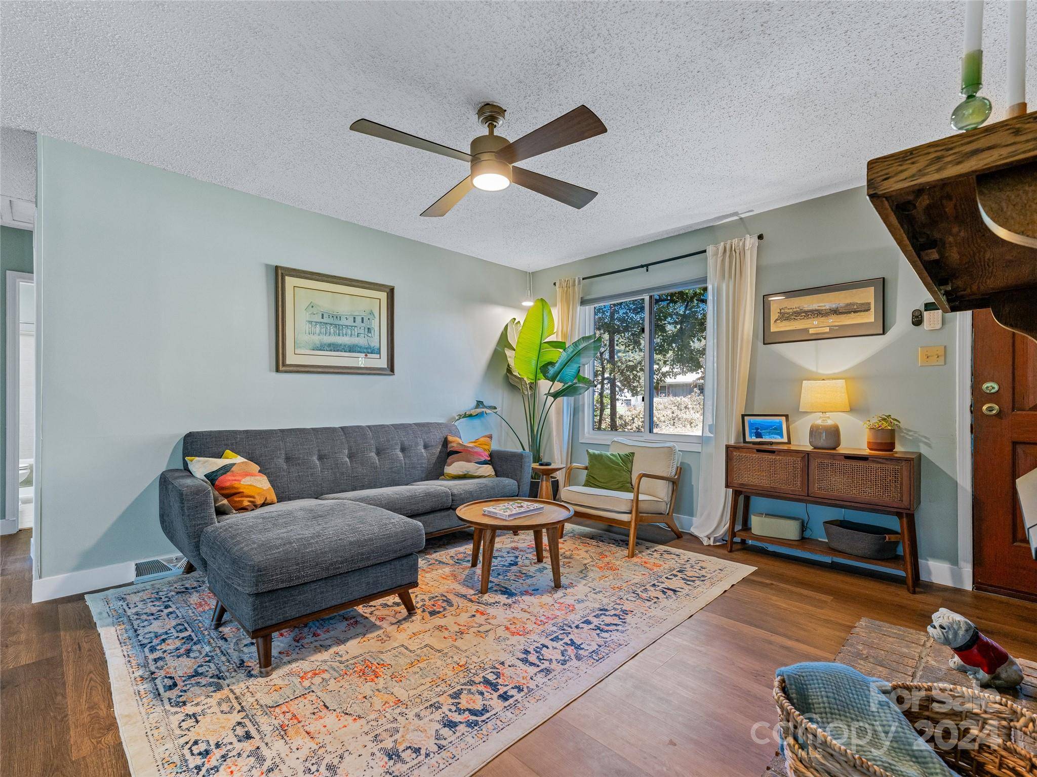Arden, NC 28704,42 Fieldcrest RD