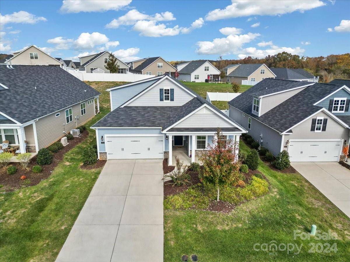 Clemmons, NC 27012,4251 Limestone CT #88