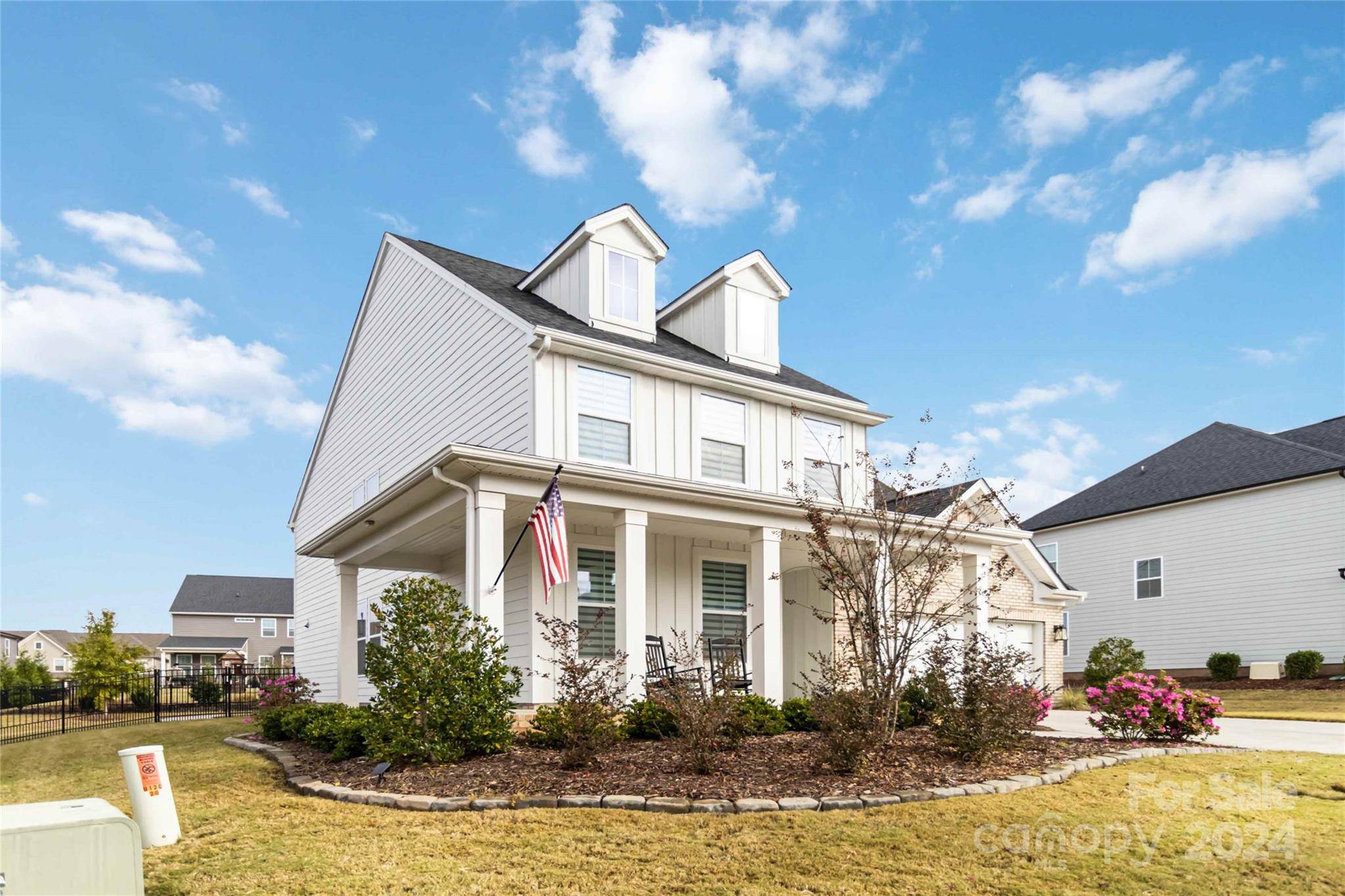 Waxhaw, NC 28173,1004 Cabriolet CT