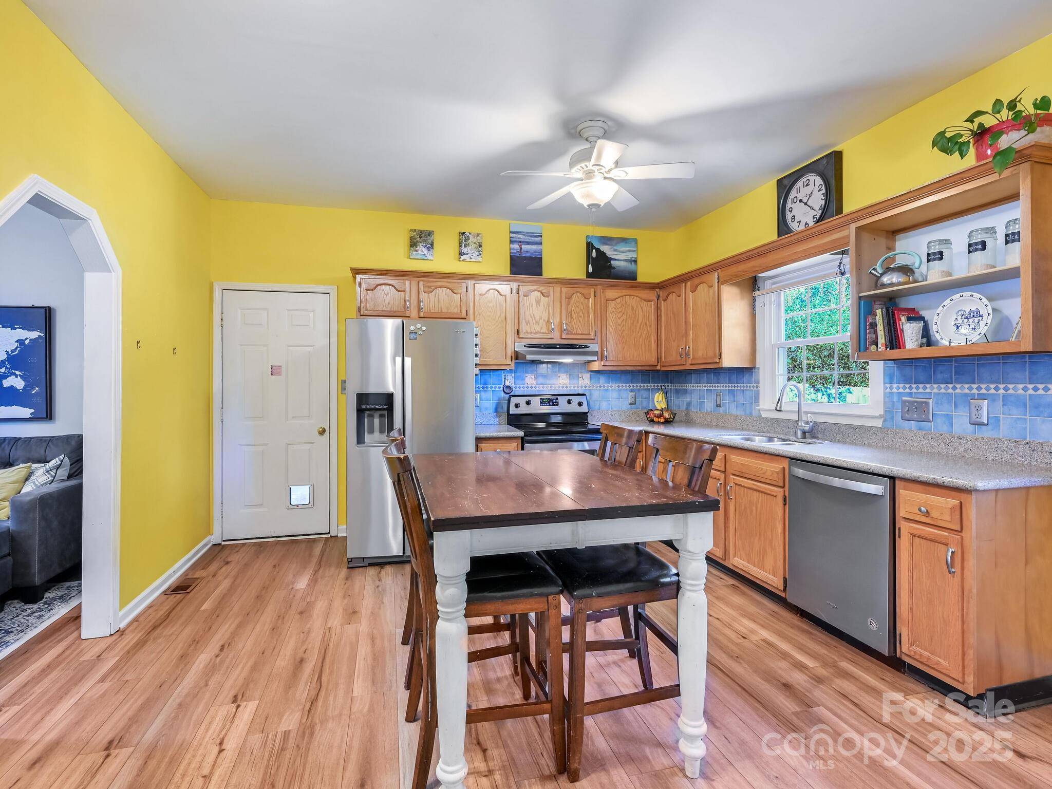 Asheville, NC 28803,4 Sweetbriar CT