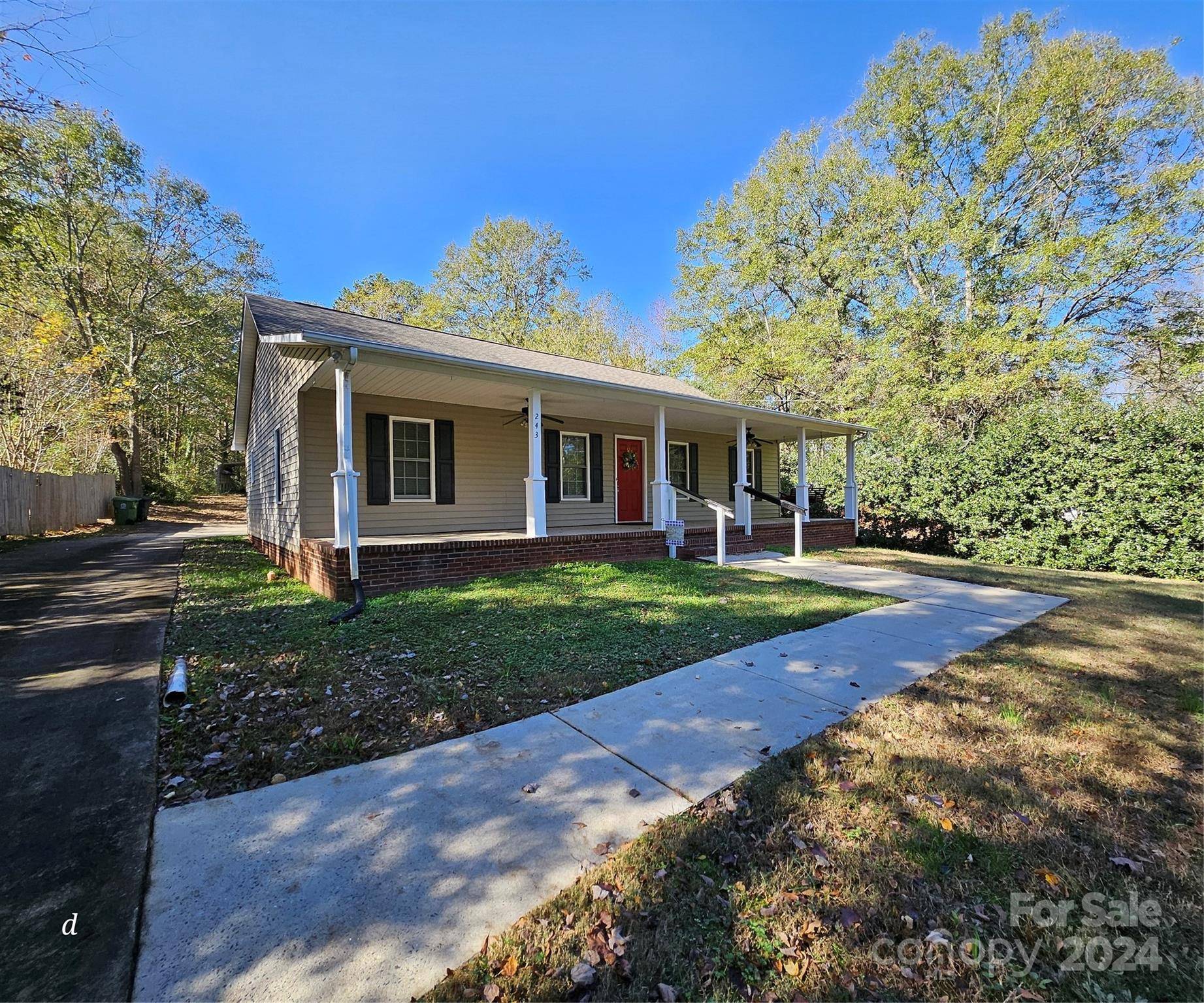 Shelby, NC 28152,243 Lawhon ST